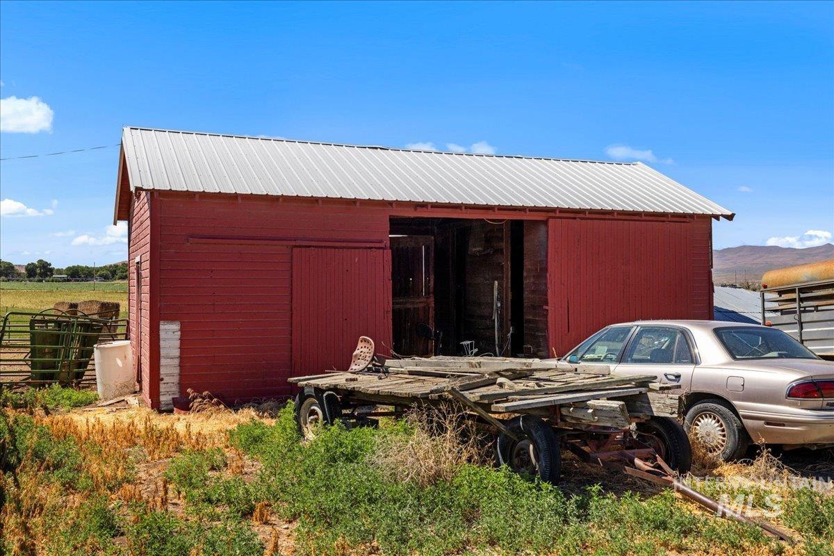 2283 Canyon Rd S, Melba, Idaho 83641, 3 Bedrooms, 2 Bathrooms, Farm & Ranch For Sale, Price $1,700,000, 98914870