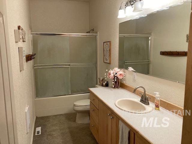 517 Oleander Rd, Ontario, Oregon 97914, 5 Bedrooms, 3.5 Bathrooms, Residential For Sale, Price $799,500, 98914903