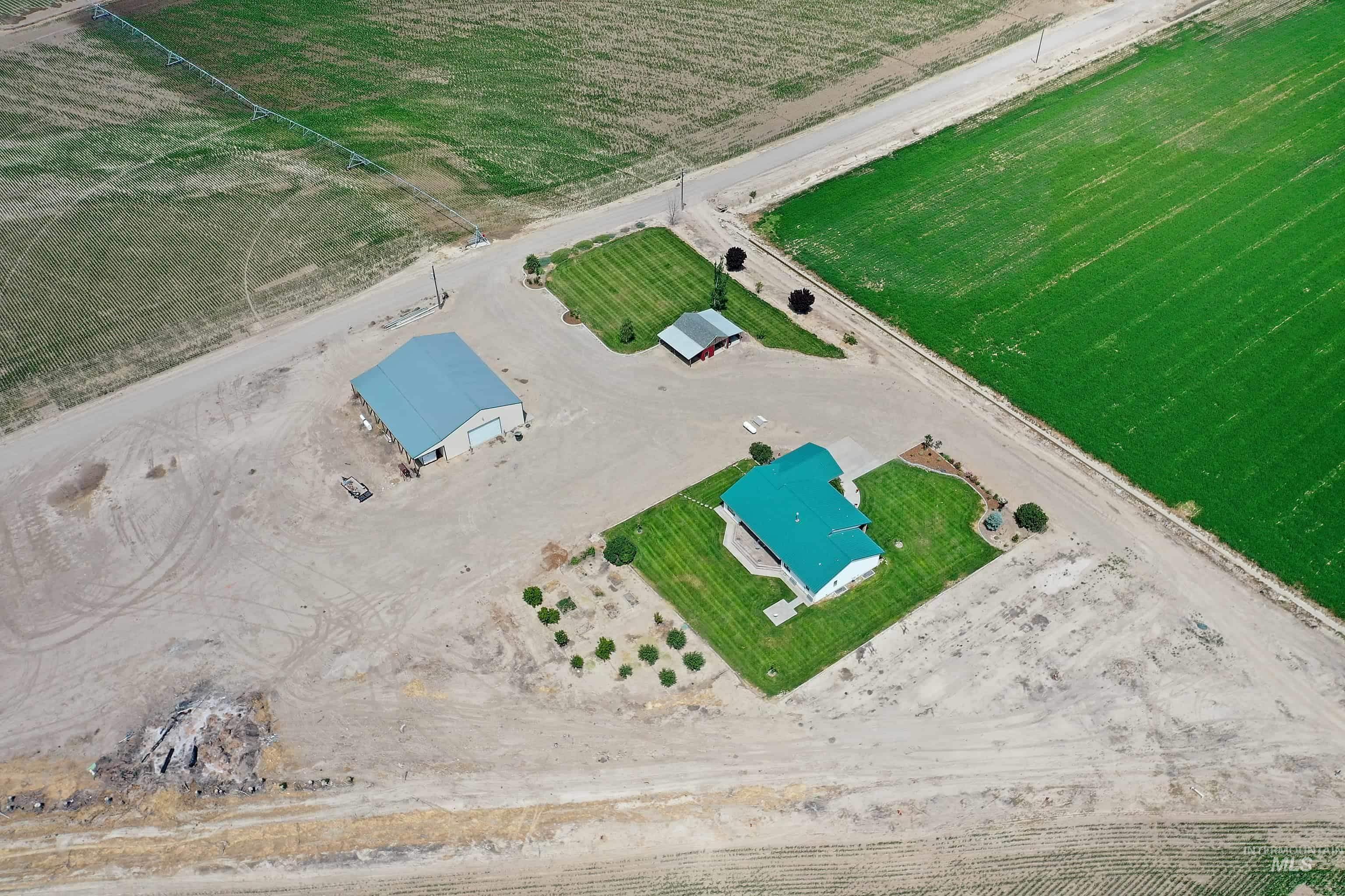 517 Oleander Rd, Ontario, Oregon 97914, 5 Bedrooms, 3.5 Bathrooms, Residential For Sale, Price $799,500, 98914903