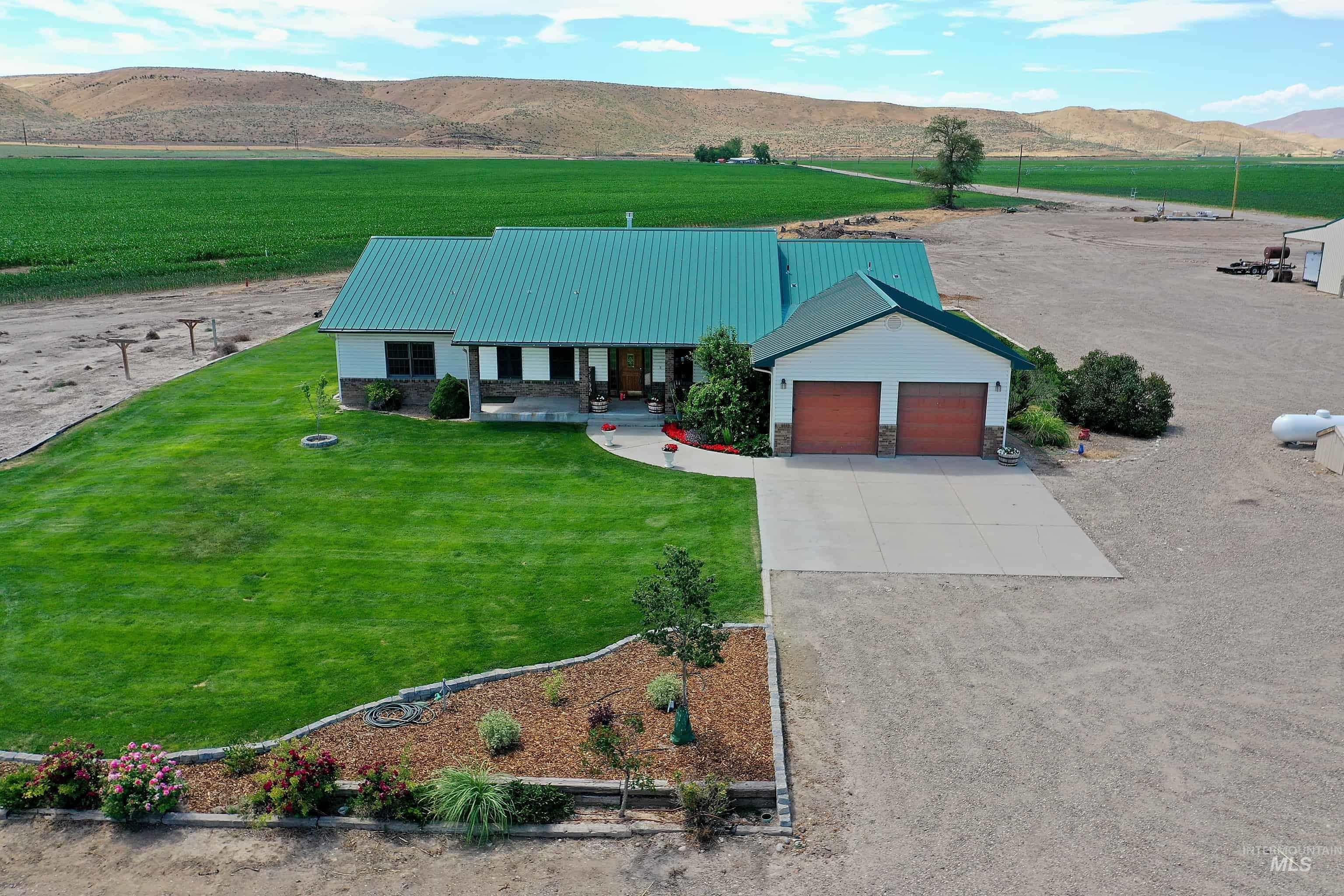 517 Oleander Rd, Ontario, Oregon 97914, 5 Bedrooms, 3.5 Bathrooms, Residential For Sale, Price $799,500, 98914903