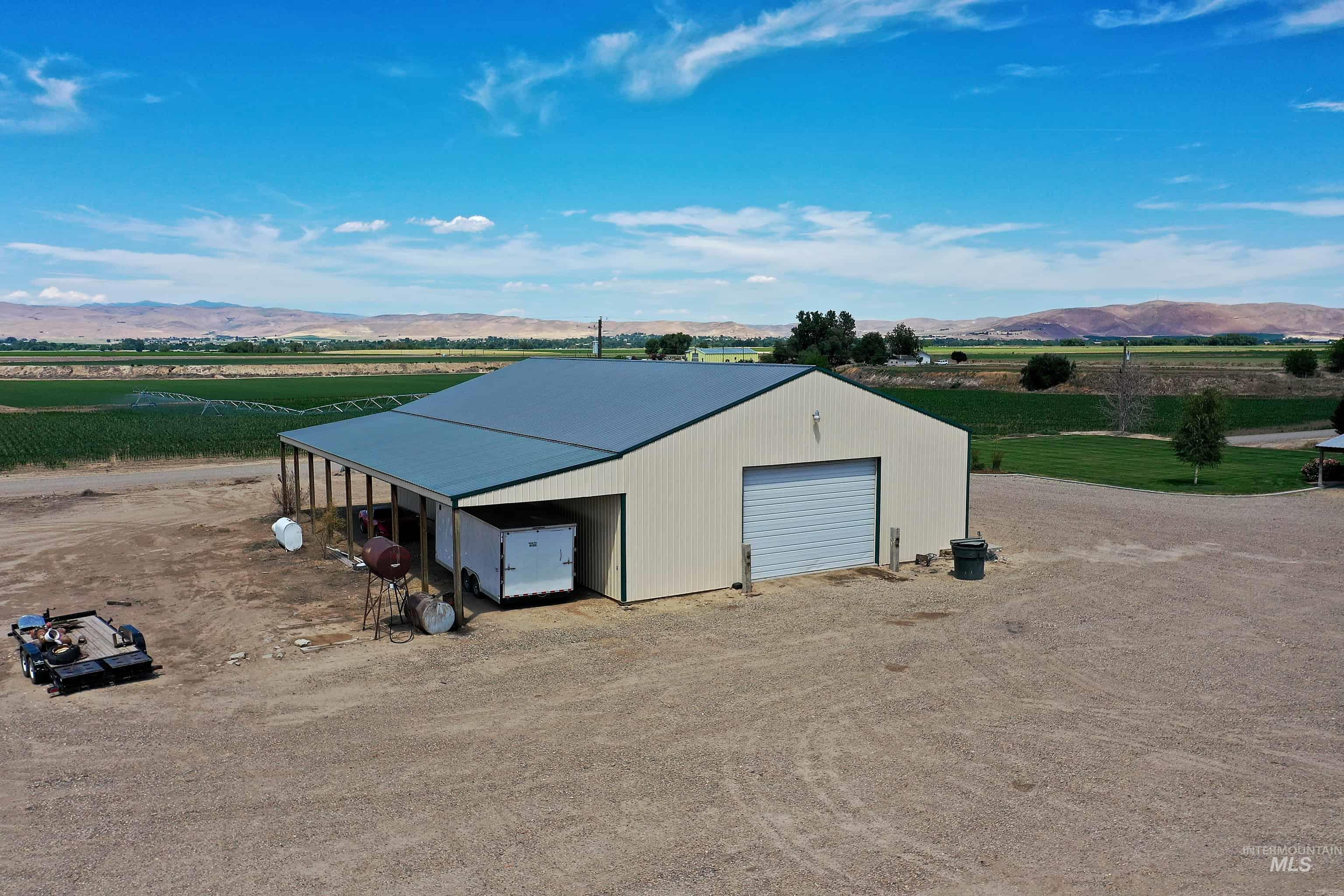 517 Oleander Rd, Ontario, Oregon 97914, 5 Bedrooms, 3.5 Bathrooms, Residential For Sale, Price $799,500, 98914903