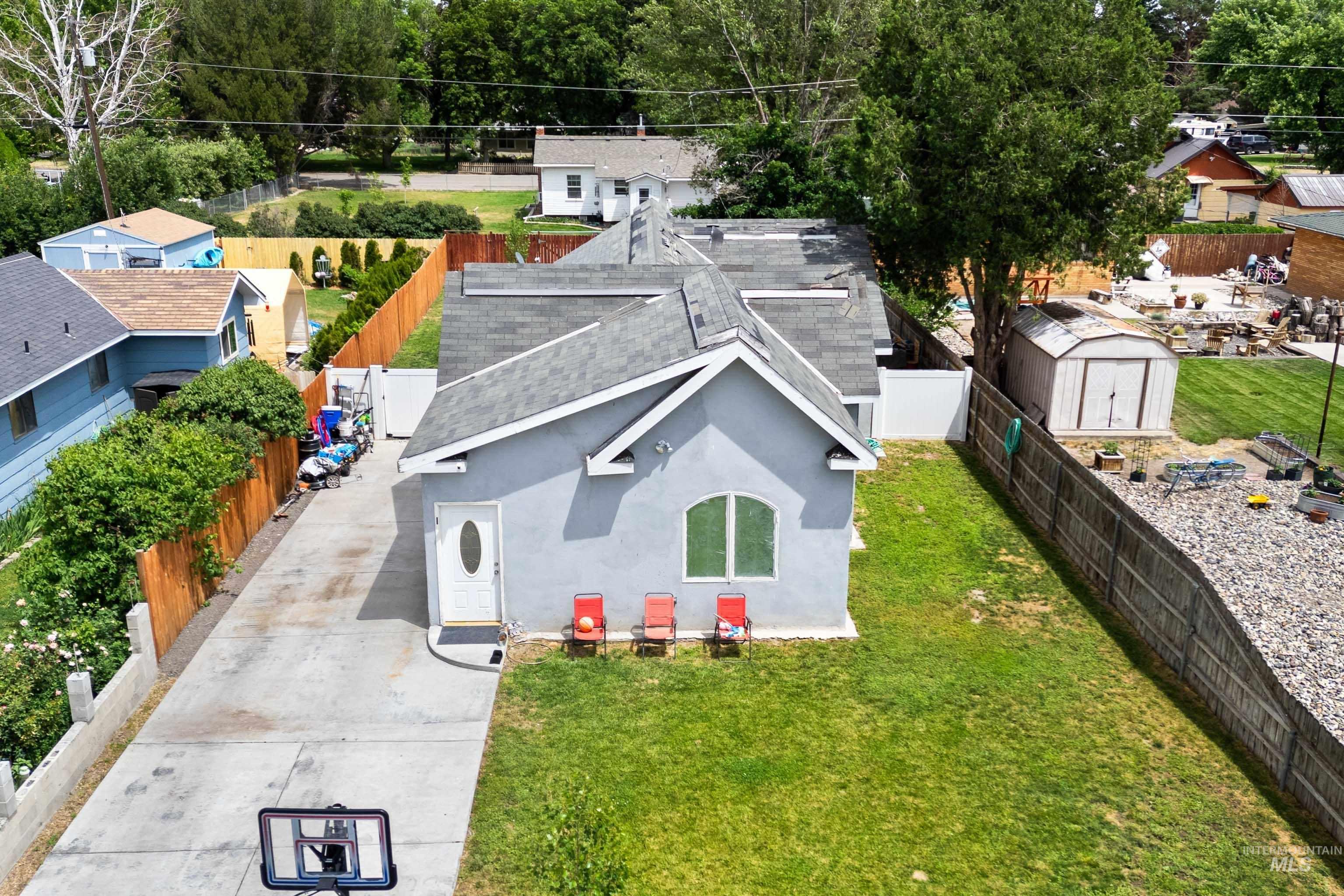 726 Wyoming St, Gooding, Idaho 83330, 3 Bedrooms, 3 Bathrooms, Residential For Sale, Price $270,900, 98915131