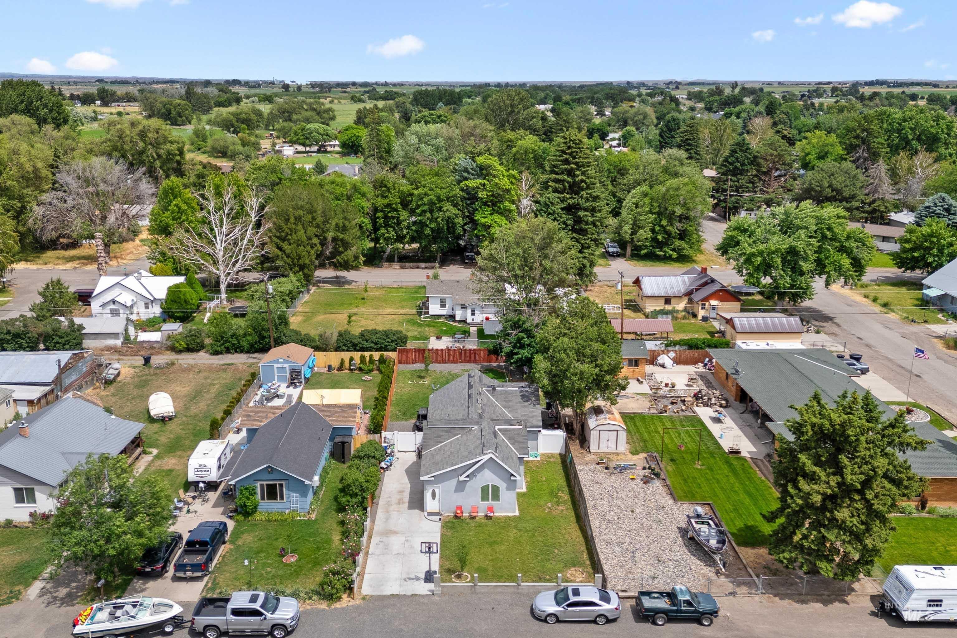 726 Wyoming St, Gooding, Idaho 83330, 3 Bedrooms, 3 Bathrooms, Residential For Sale, Price $270,900, 98915131