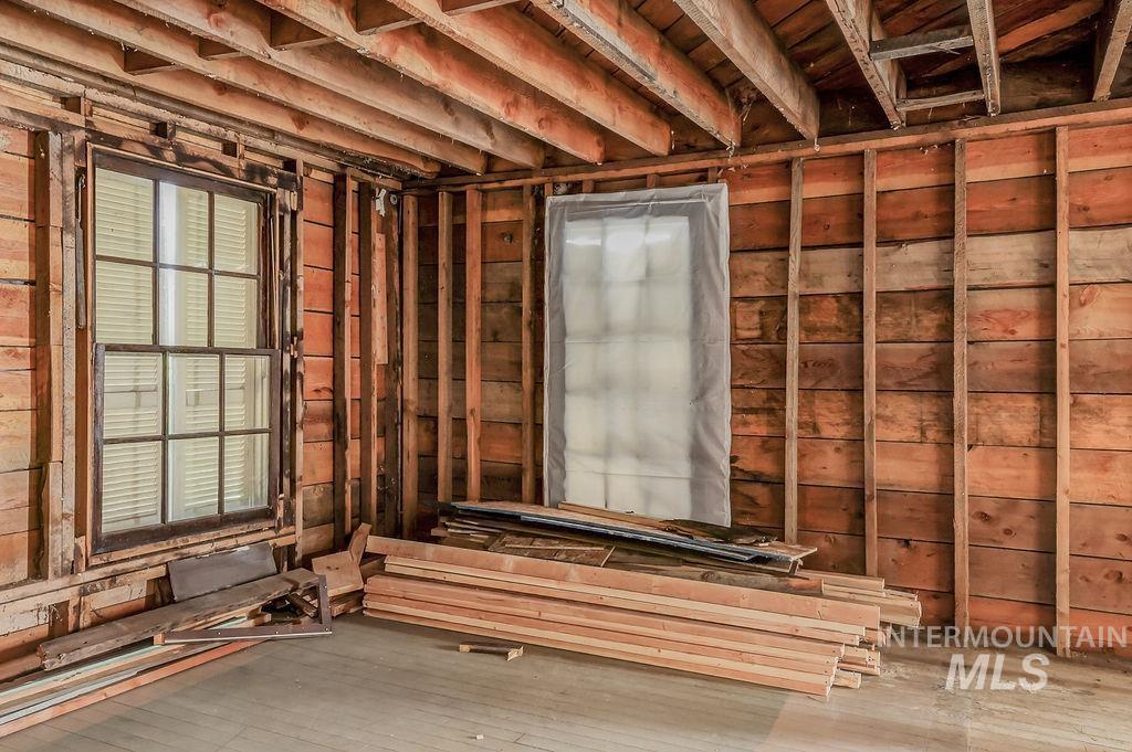 1020 Miracle Lane, McCall, Idaho 83638, 18 Bedrooms, 15 Bathrooms, Residential Income For Sale, Price $1,249,000, 98915267