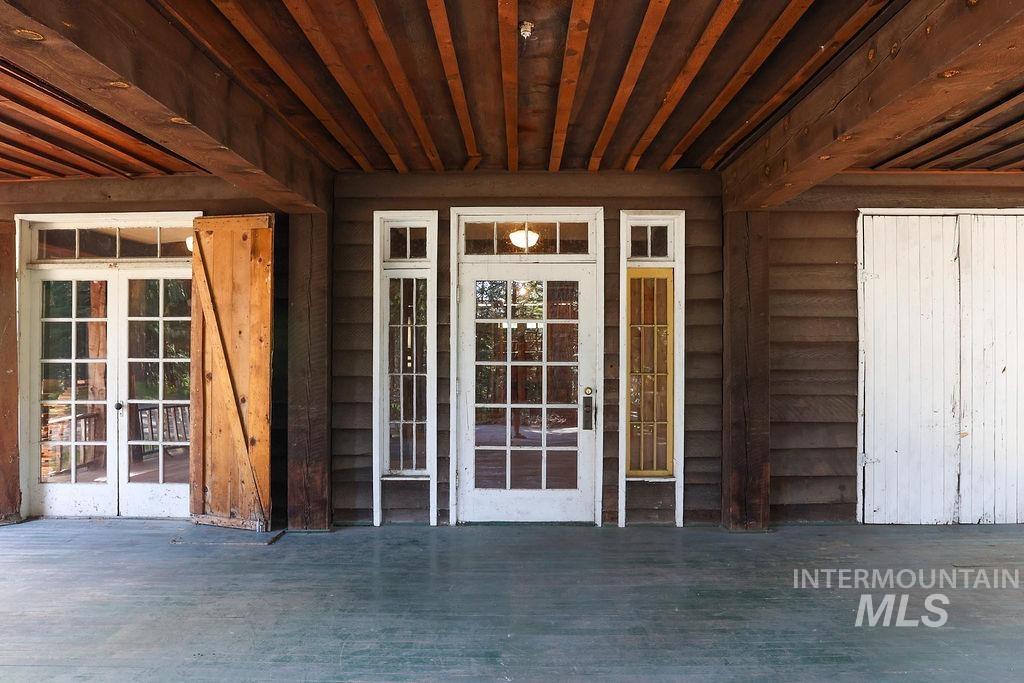 1020 Miracle Lane, McCall, Idaho 83638, 18 Bedrooms, 15 Bathrooms, Residential Income For Sale, Price $1,249,000, 98915267