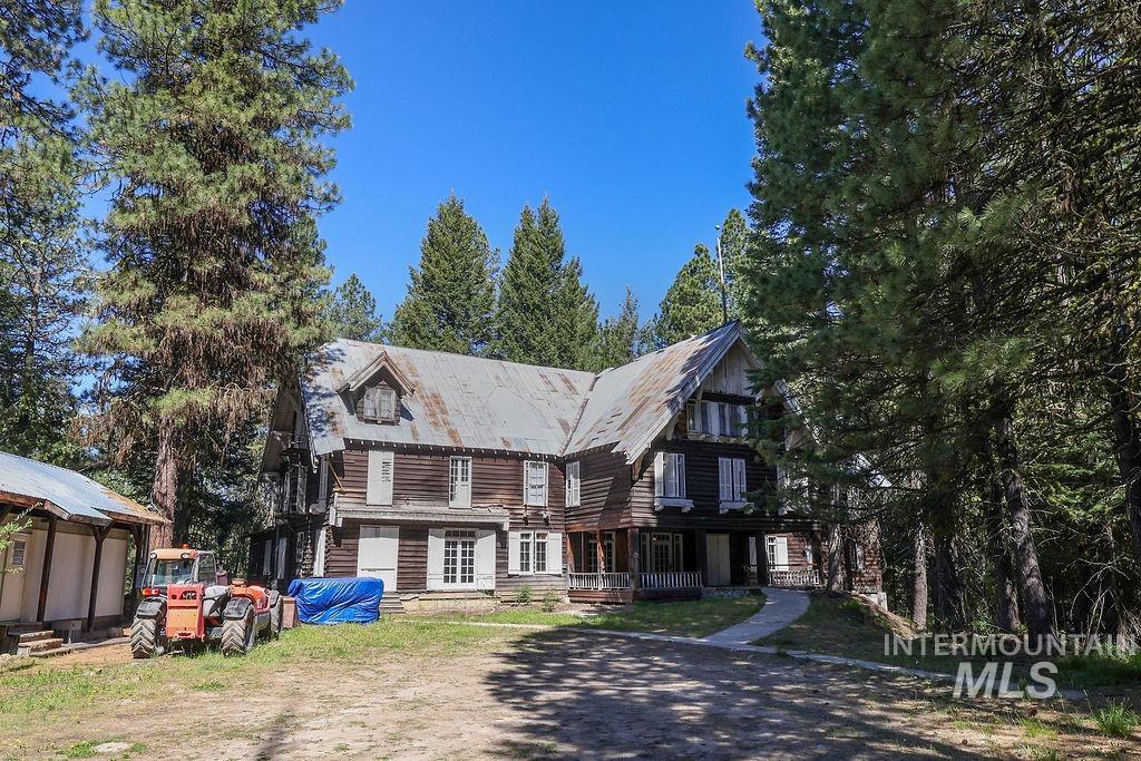 1020 Miracle Lane, McCall, Idaho 83638, 18 Bedrooms, 15 Bathrooms, Residential Income For Sale, Price $1,249,000, 98915267