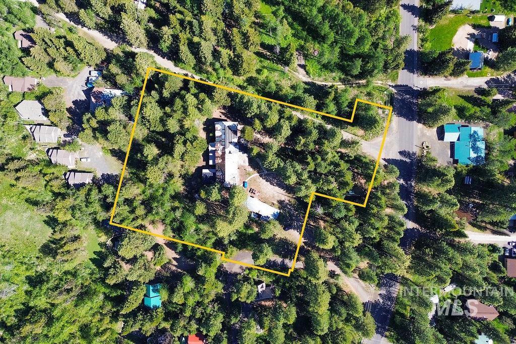 1020 Miracle Lane, McCall, Idaho 83638, 18 Bedrooms, 15 Bathrooms, Residential Income For Sale, Price $1,249,000, 98915267