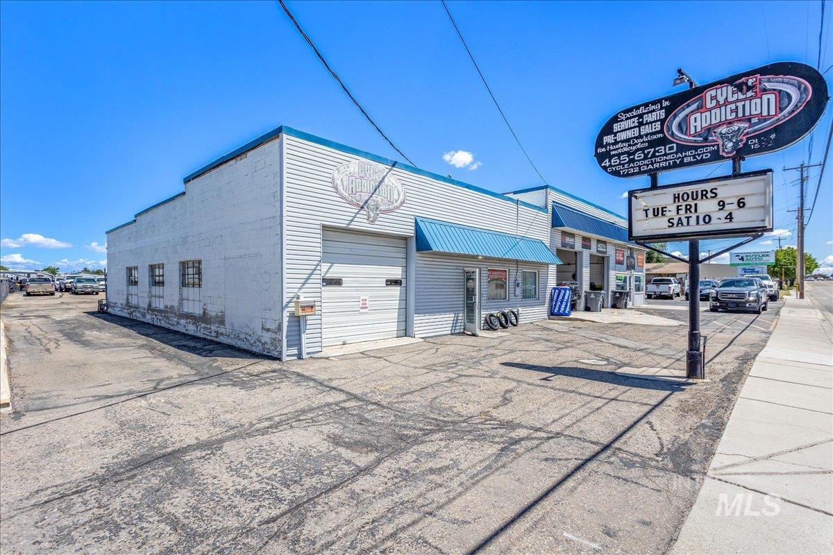 1732 Garrity Blvd, Nampa, Idaho 83687-6910, Business/Commercial For Sale, Price $649,000,MLS 98915439