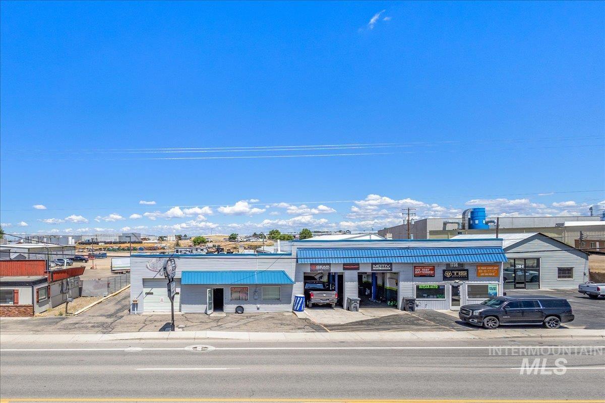 1732 Garrity Blvd, Nampa, Idaho 83687-6910, Business/Commercial For Sale, Price $649,000,MLS 98915439