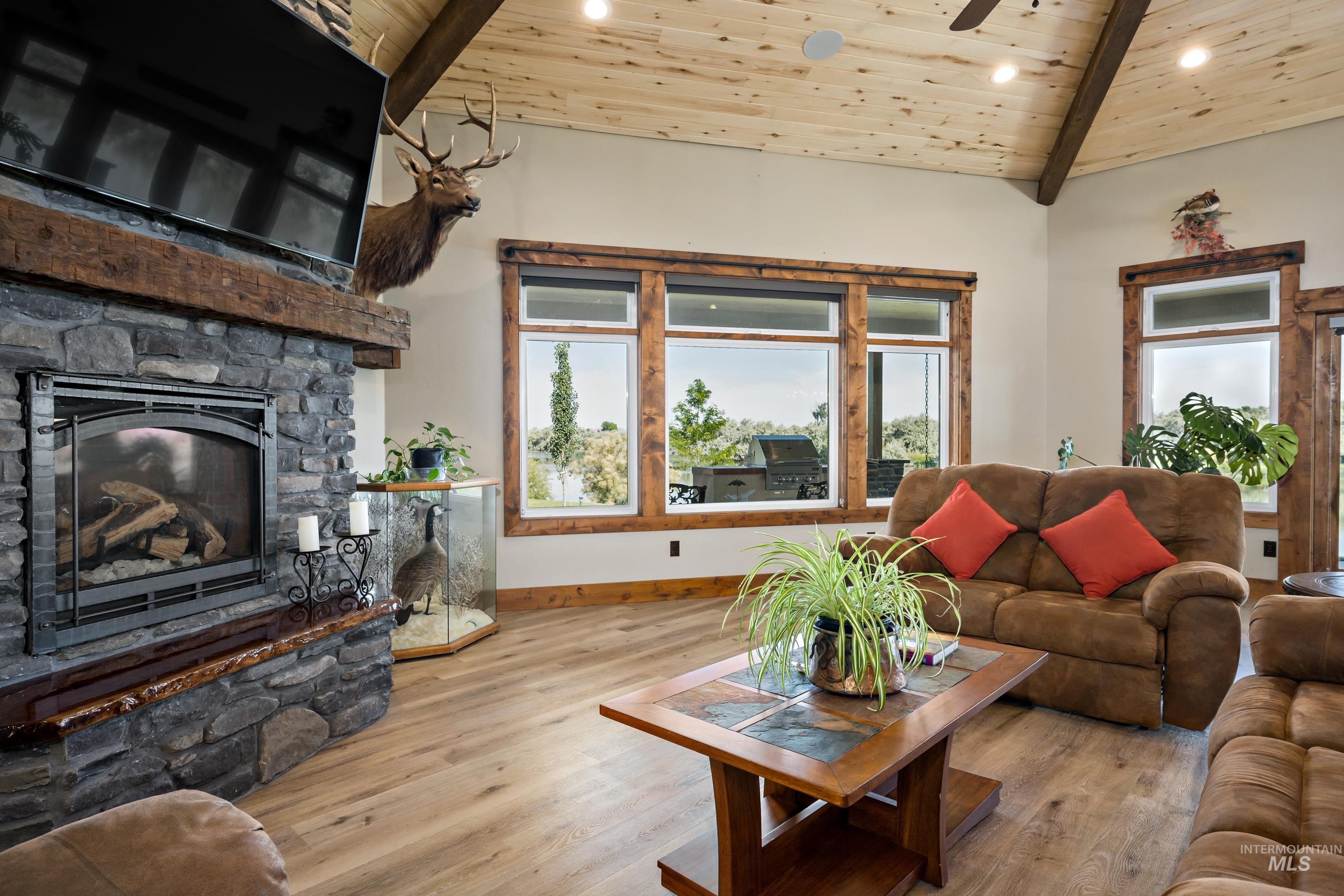 1964 River Road, Homedale, Idaho 83628, 5 Bedrooms, 4 Bathrooms, Residential For Sale, Price $1,995,000, 98915675