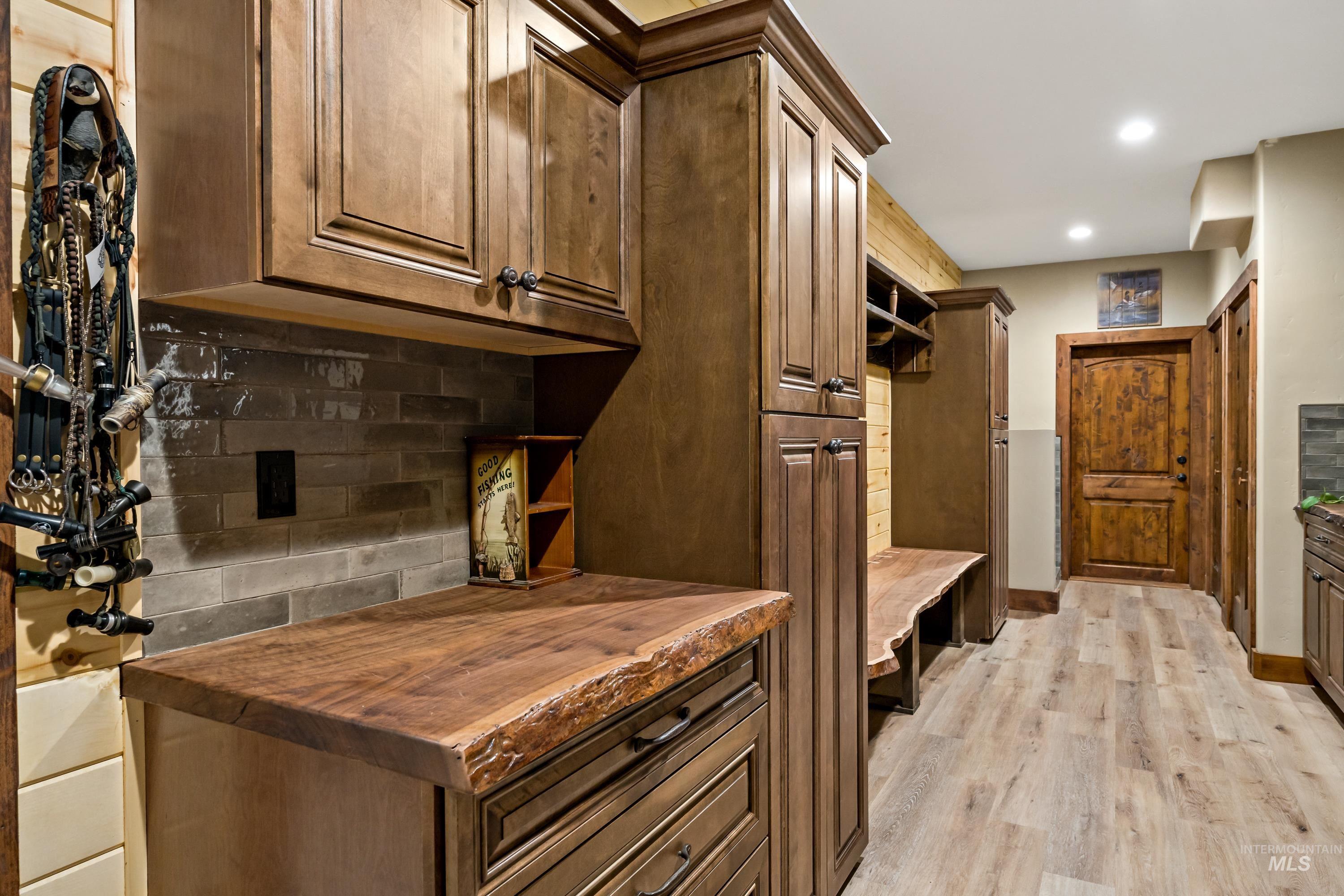 1964 River Road, Homedale, Idaho 83628, 5 Bedrooms, 4 Bathrooms, Residential For Sale, Price $1,995,000, 98915675