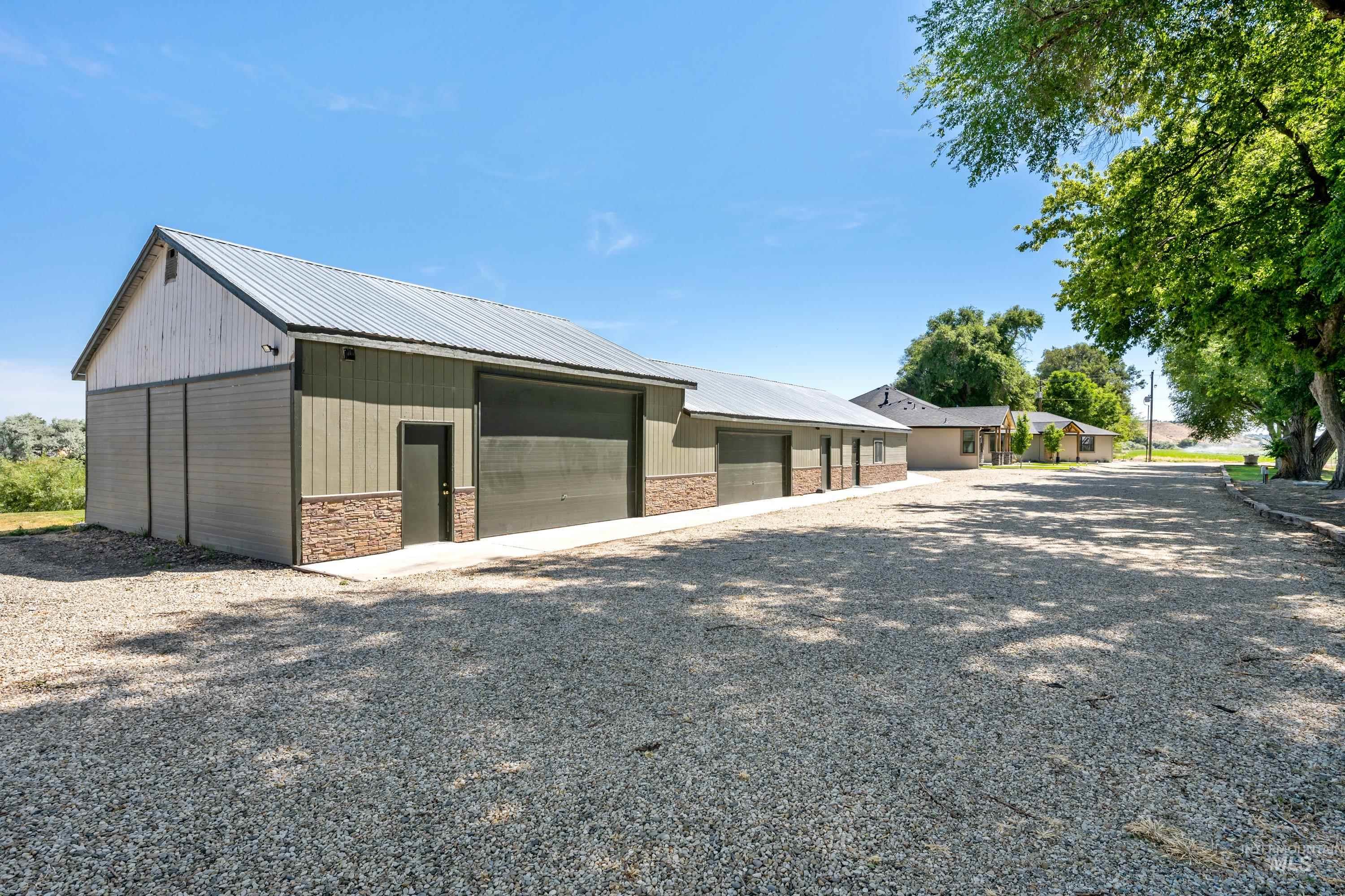 1964 River Road, Homedale, Idaho 83628, 5 Bedrooms, 4 Bathrooms, Residential For Sale, Price $1,995,000, 98915675