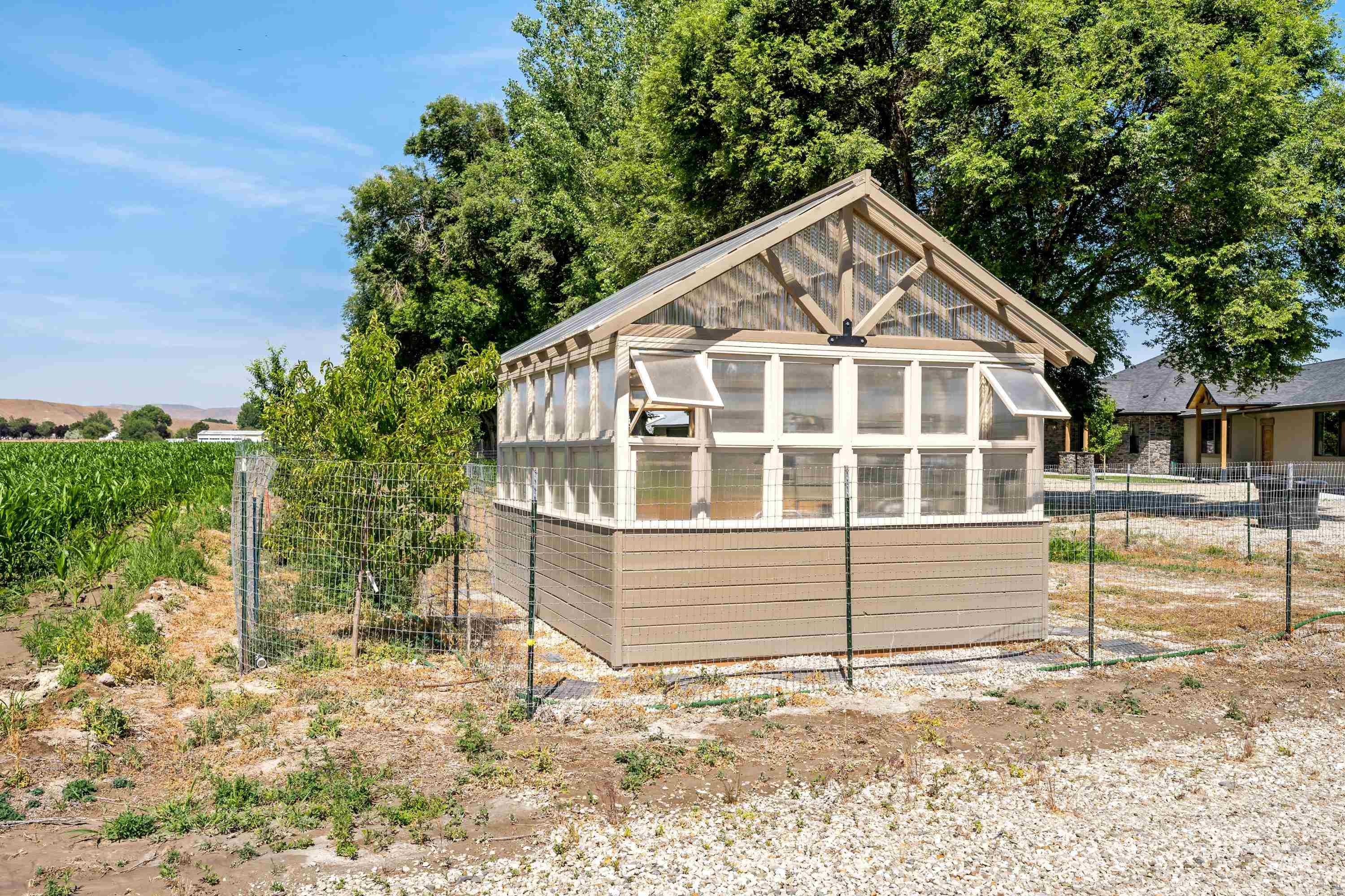 1964 River Road, Homedale, Idaho 83628, 5 Bedrooms, 4 Bathrooms, Residential For Sale, Price $1,995,000, 98915675