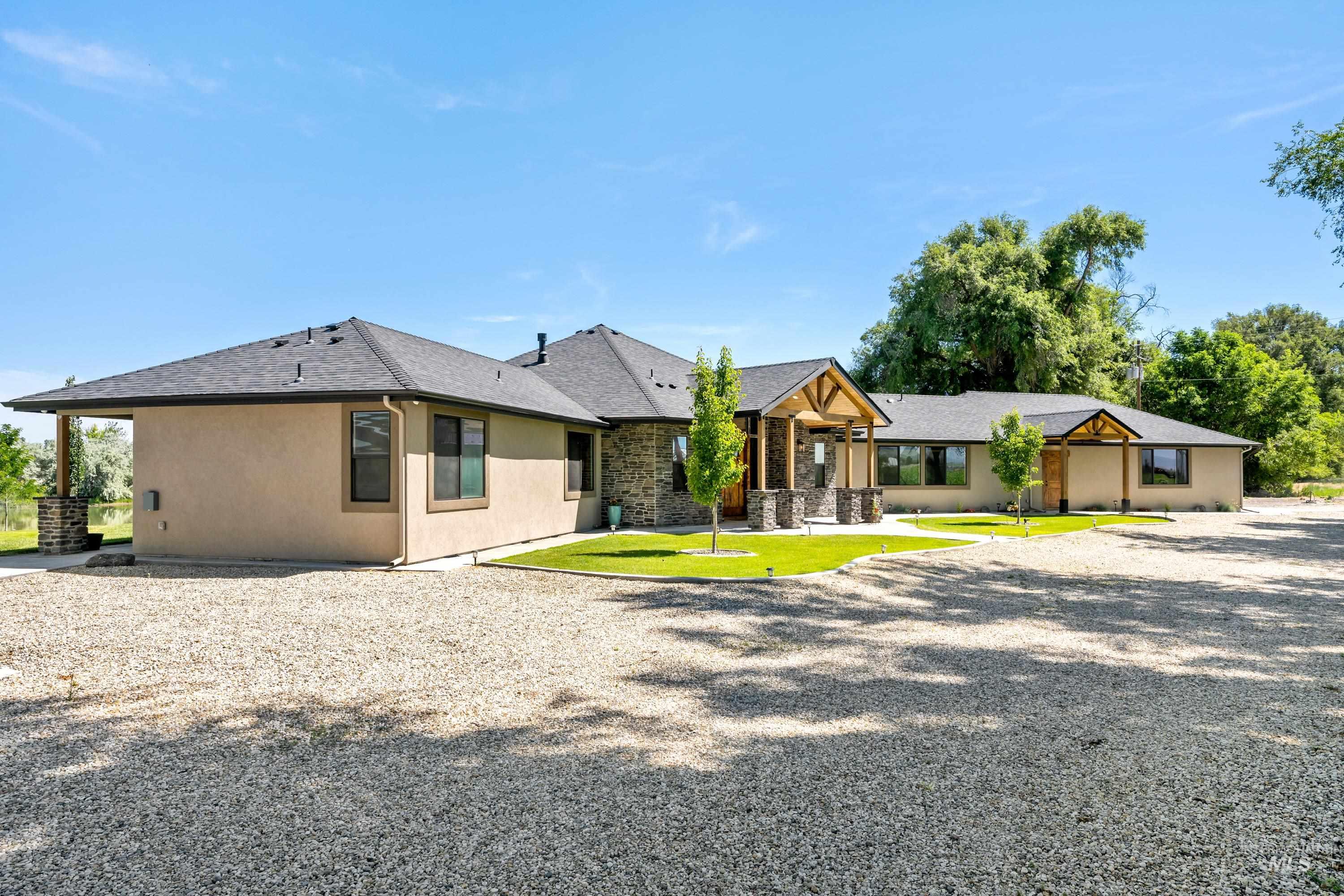 1964 River Road, Homedale, Idaho 83628, 5 Bedrooms, 4 Bathrooms, Residential For Sale, Price $1,995,000, 98915675