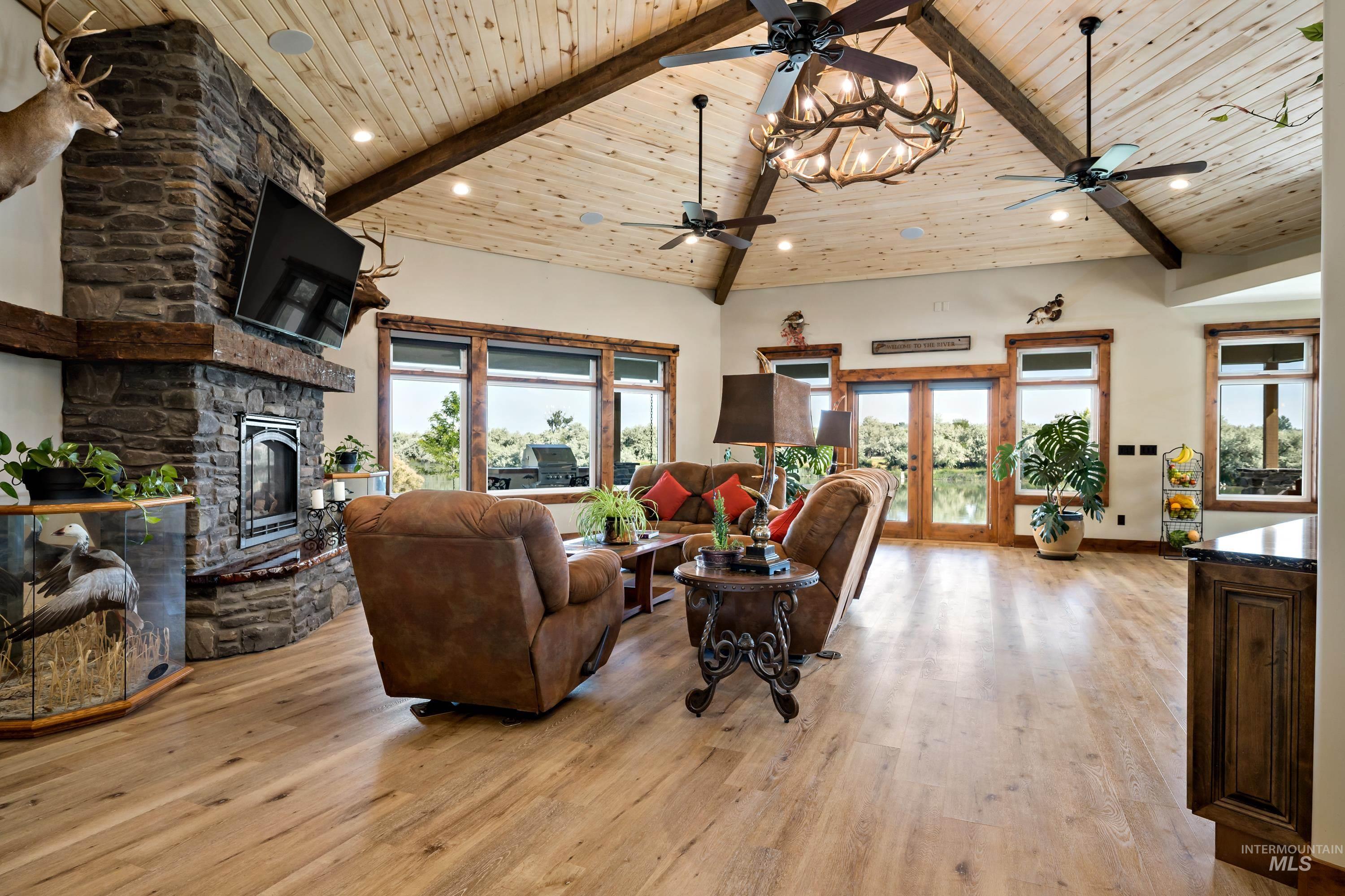 1964 River Road, Homedale, Idaho 83628, 5 Bedrooms, 4 Bathrooms, Residential For Sale, Price $1,995,000, 98915675