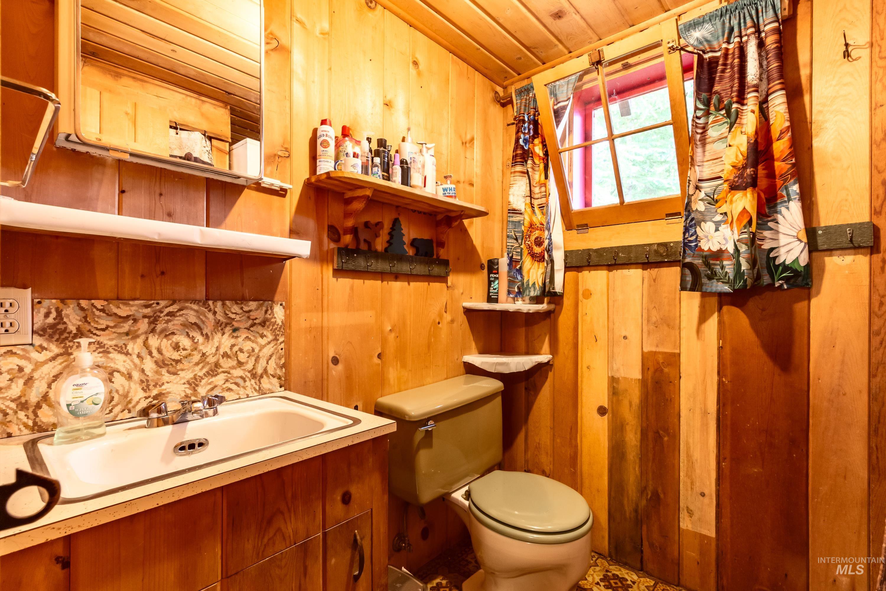 1339 Beach Way, McCall, Idaho 83638, 4 Bedrooms, 1.5 Bathrooms, Residential For Sale, Price $4,900,000, 98915798