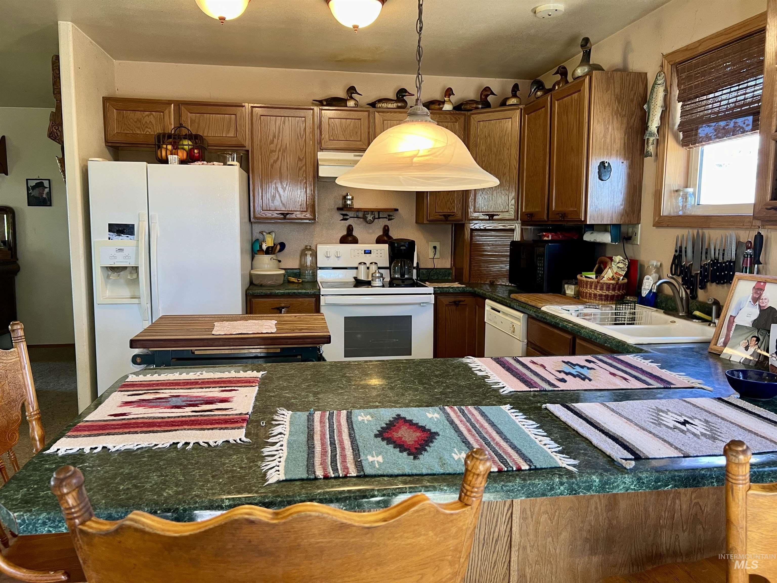 2348 S Grays Creek Rd, Indian Valley, Idaho 83632, 3 Bedrooms, 2 Bathrooms, Residential For Sale, Price $565,000, 98916223