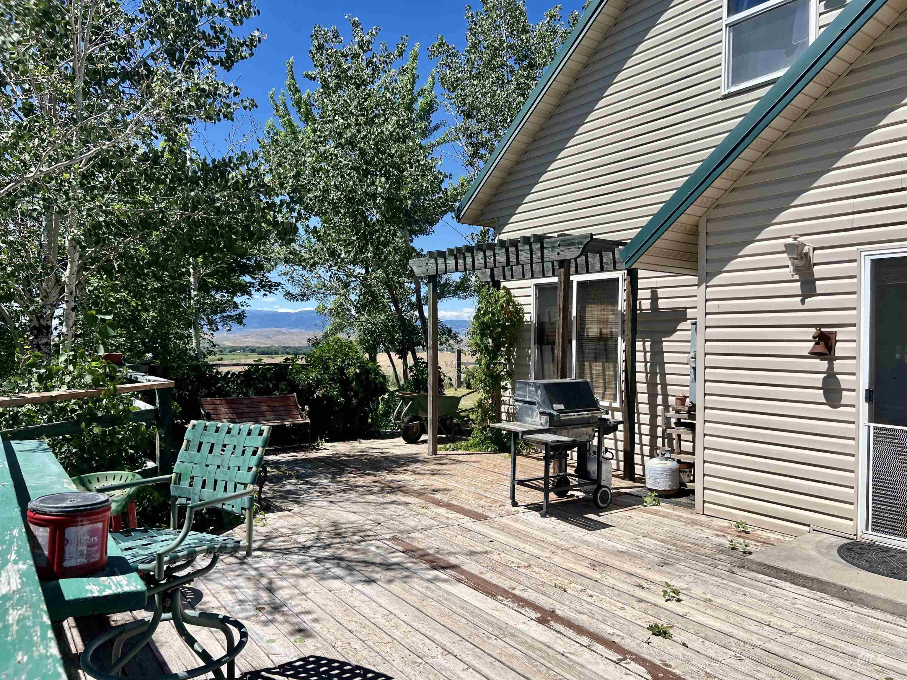 2348 S Grays Creek Rd, Indian Valley, Idaho 83632, 3 Bedrooms, 2 Bathrooms, Residential For Sale, Price $565,000, 98916223