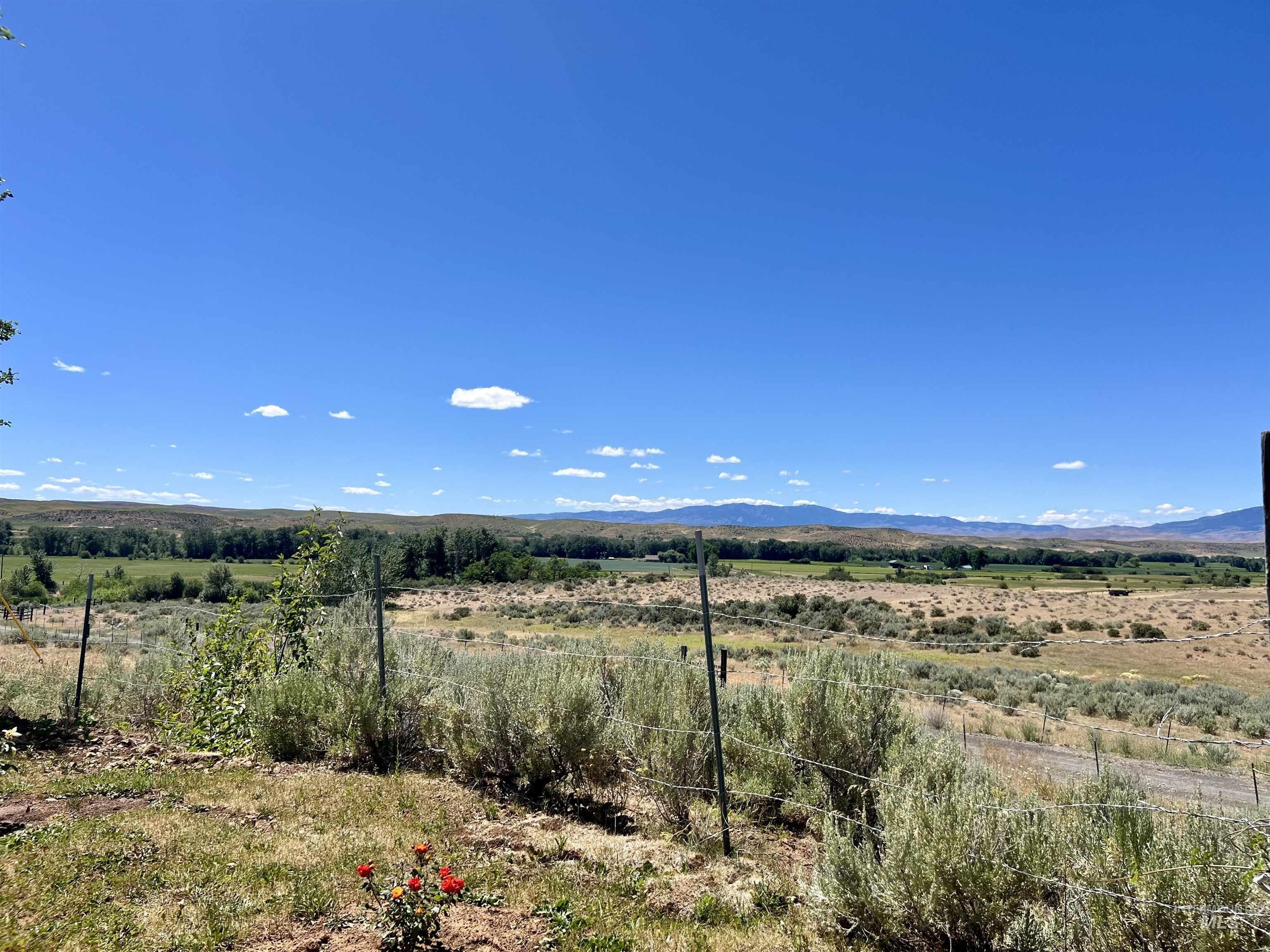 2348 S Grays Creek Rd, Indian Valley, Idaho 83632, 3 Bedrooms, 2 Bathrooms, Residential For Sale, Price $565,000, 98916223