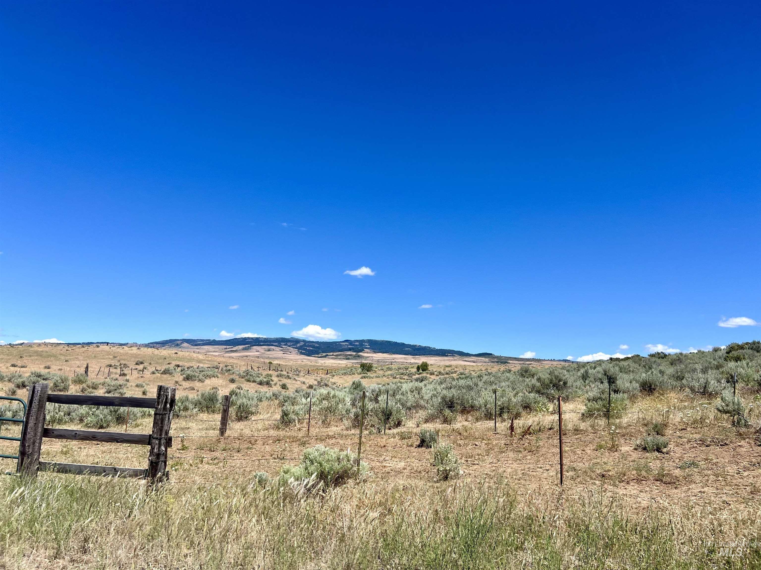 2348 S Grays Creek Rd, Indian Valley, Idaho 83632, 3 Bedrooms, 2 Bathrooms, Residential For Sale, Price $565,000, 98916223