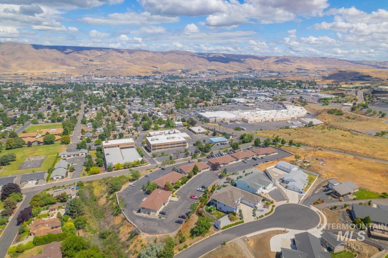 1630 23rd Ave, Lewiston, Idaho 83501, Business/Commercial For Sale, Price $800,000, 98916404