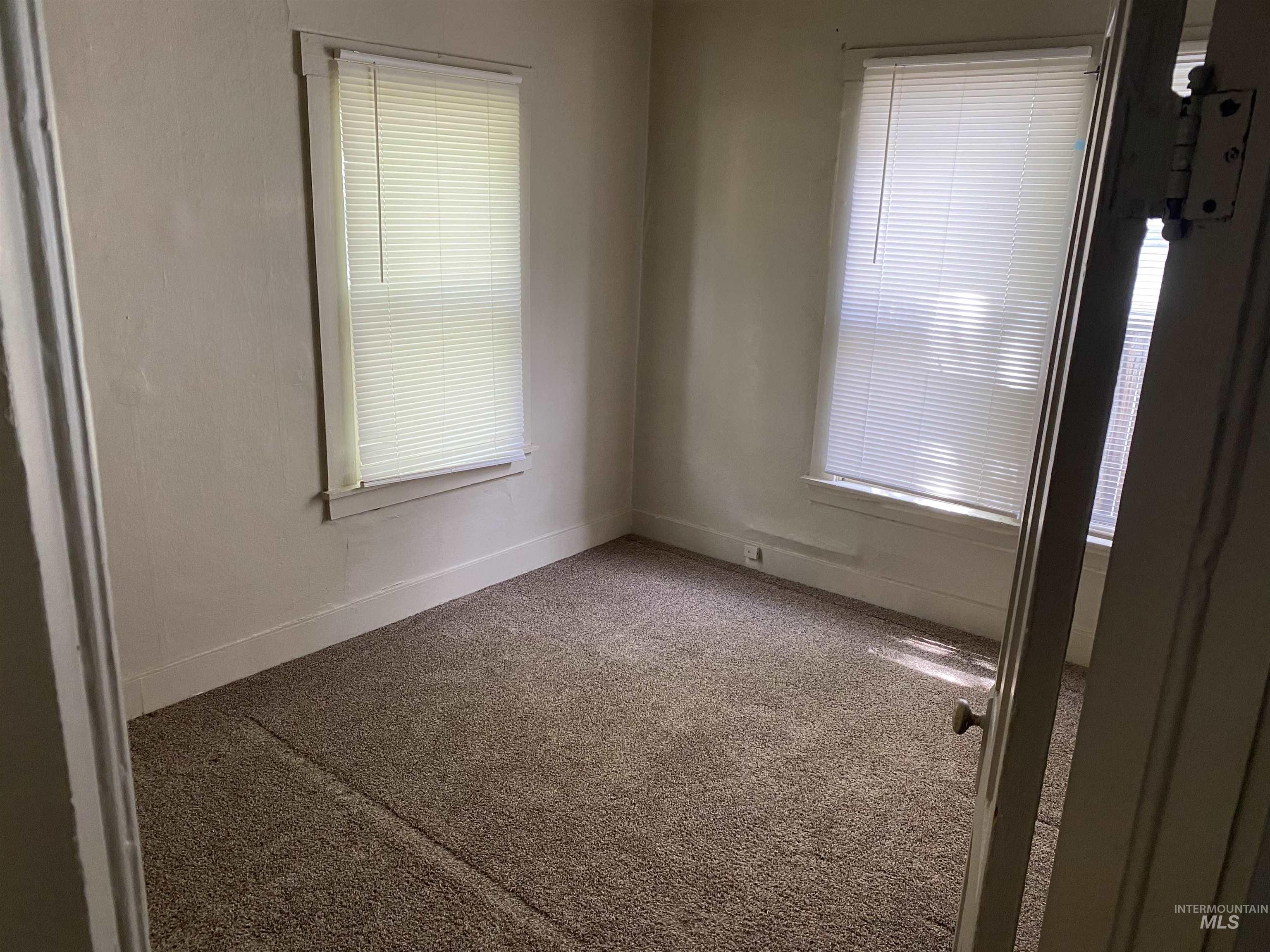 803 and 1323 14th Ave. South, Nampa, Idaho 83686, 1 Bedroom, 1 Bathroom, Residential Income For Sale, Price $289,000, 98916665