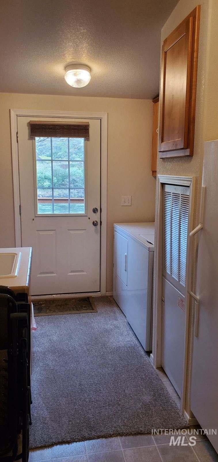 227 Doumecq, White Bird, Idaho 83554, 3 Bedrooms, 2 Bathrooms, Residential For Sale, Price $595,000, 98916857