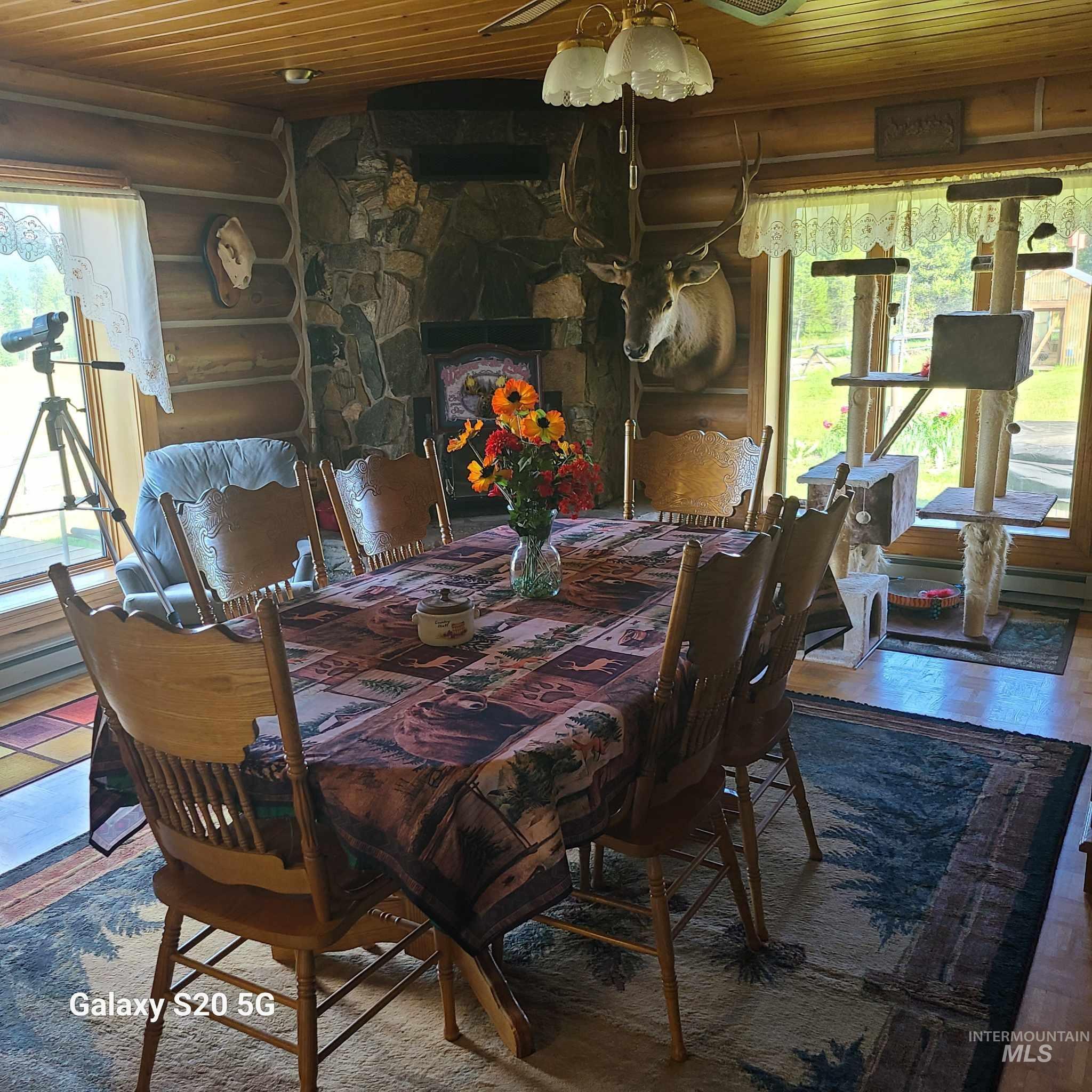 1050 Maxwell Lane, Elk City, Idaho 83525, 3 Bedrooms, 2 Bathrooms, Residential For Sale, Price $710,000, 98916894