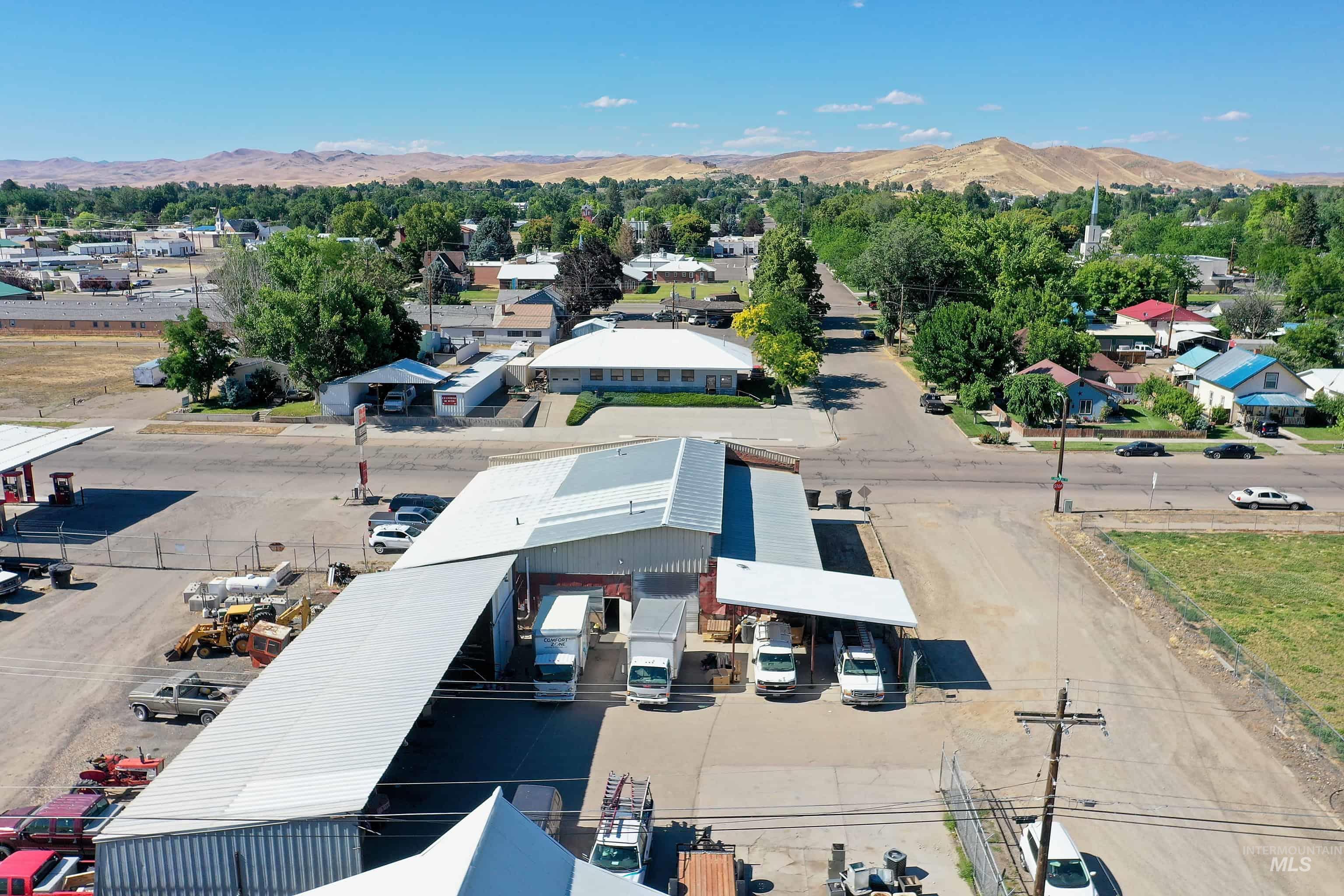 283 E Commercial Street, Weiser, Idaho 83672, Business/Commercial For Sale, Price $400,000,MLS 98917433