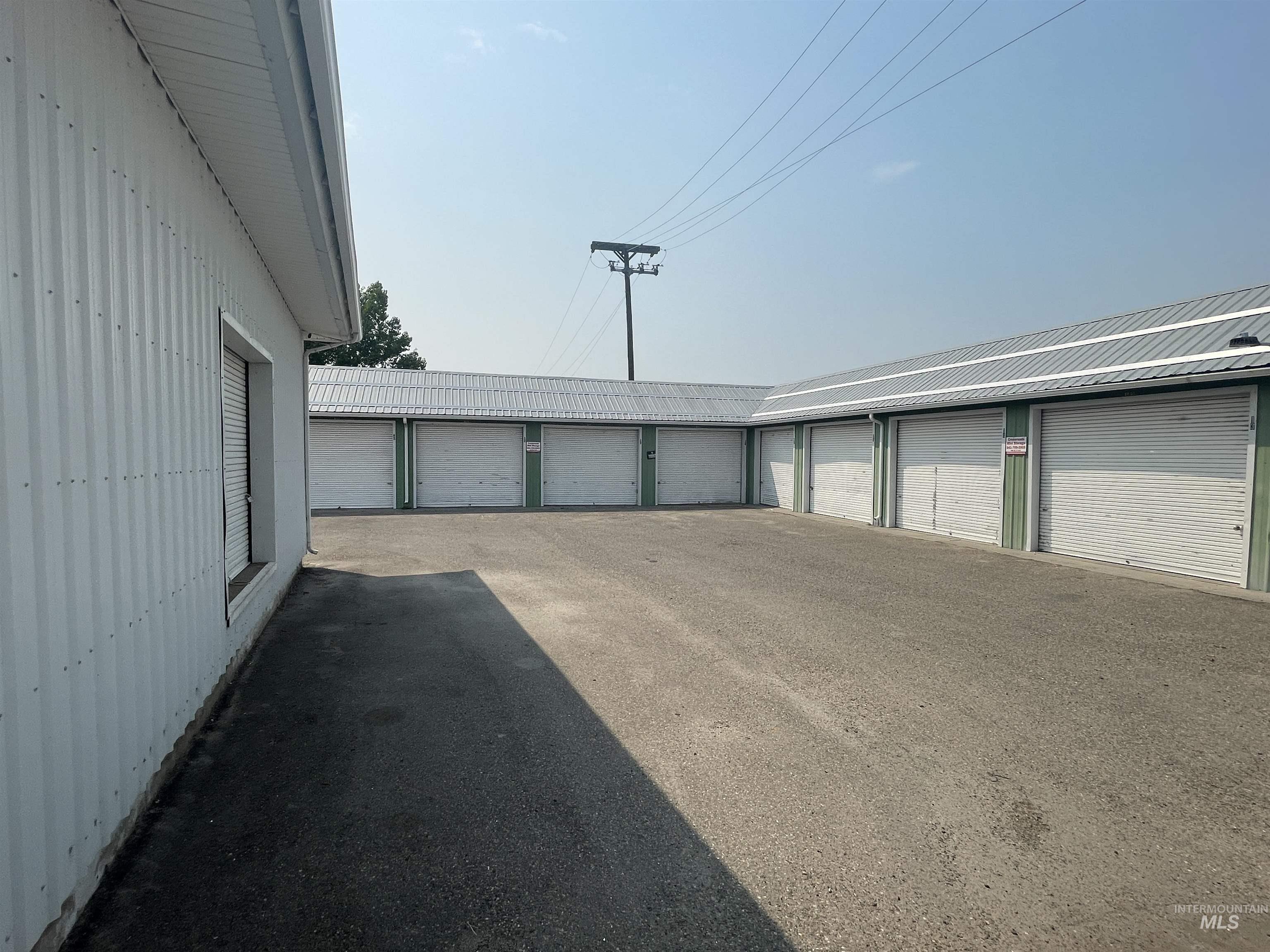 482 / 486 SE 1st Ave, Ontario, Oregon 97914, 3 Bedrooms, 7 Rooms, Business/Commercial For Sale, Price $399,000,MLS 98917553