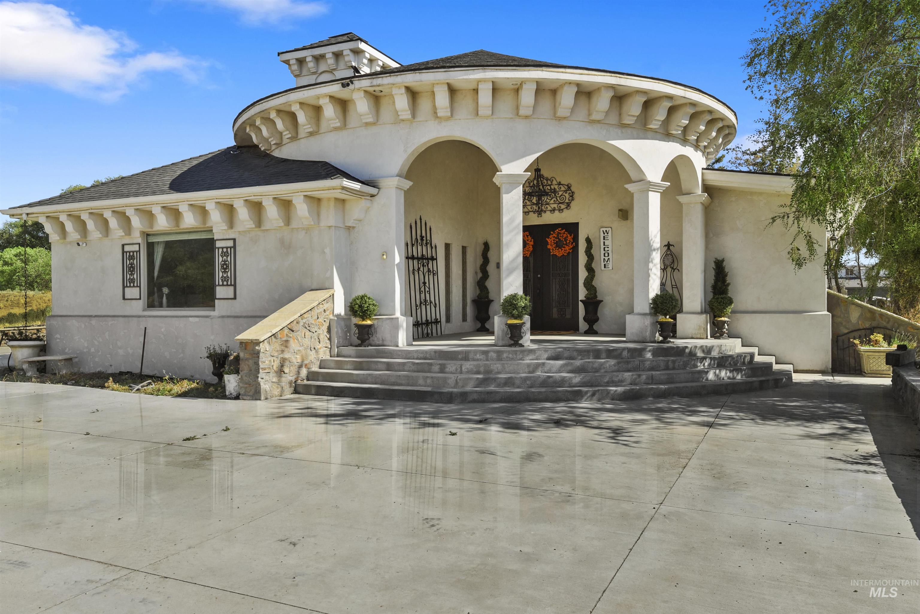 5601 E Victory Rd., Nampa, Idaho 83687, 4 Bedrooms, 2 Bathrooms, Residential For Sale, Price $3,900,000, 98918128