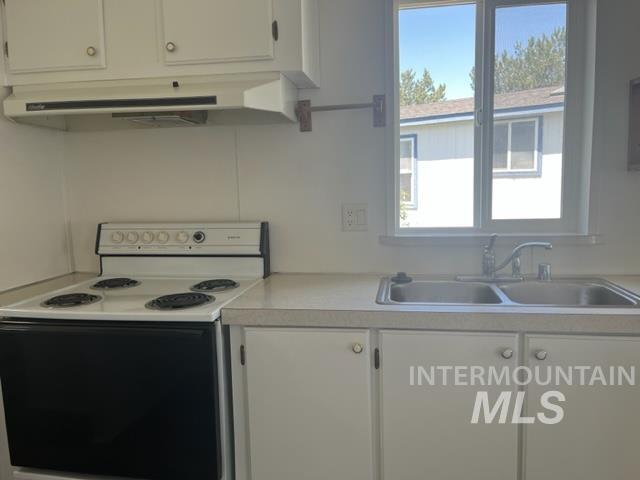 8213 Blue Ridge Lane, Boise, Idaho 83716, 2 Bedrooms, 2 Bathrooms, Residential For Sale, Price $100,000, 98918263