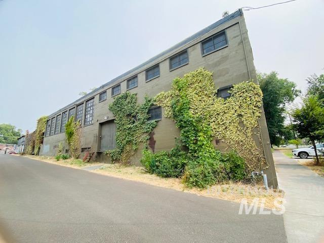 351 S 3rd Avenue, Walla Walla, Washington 99362, Business/Commercial For Sale, Price $574,900, 98918383