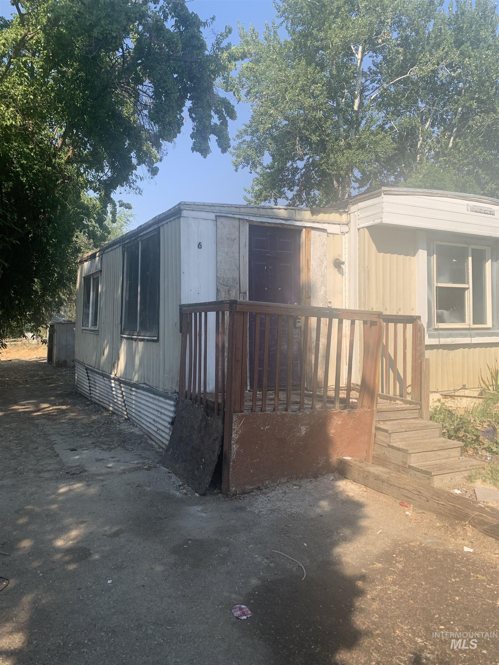 308 E 48Th St, Garden City, Idaho 83714, 3 Bedrooms, 1 Bathroom, Residential For Sale, Price $29,900, 98918400