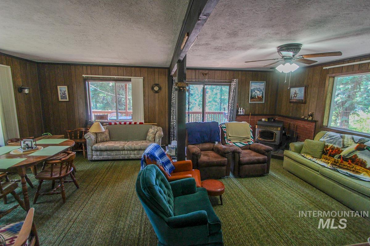 4 Ogburn Lane, Cascade, Idaho 83611, 1 Bedroom, 1 Bathroom, Residential For Sale, Price $419,000, 98918445