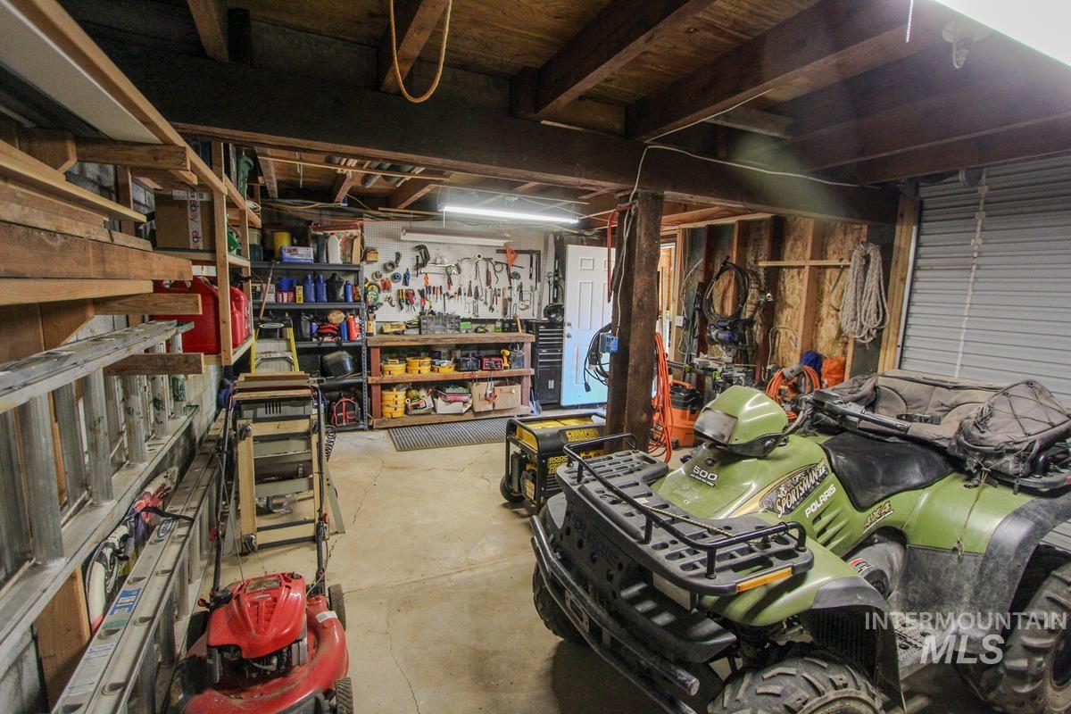 4 Ogburn Lane, Cascade, Idaho 83611, 1 Bedroom, 1 Bathroom, Residential For Sale, Price $419,000, 98918445