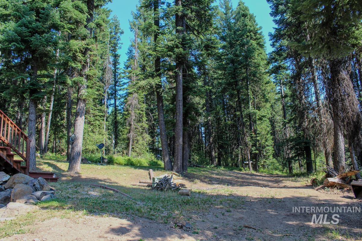 4 Ogburn Lane, Cascade, Idaho 83611, 1 Bedroom, 1 Bathroom, Residential For Sale, Price $419,000, 98918445