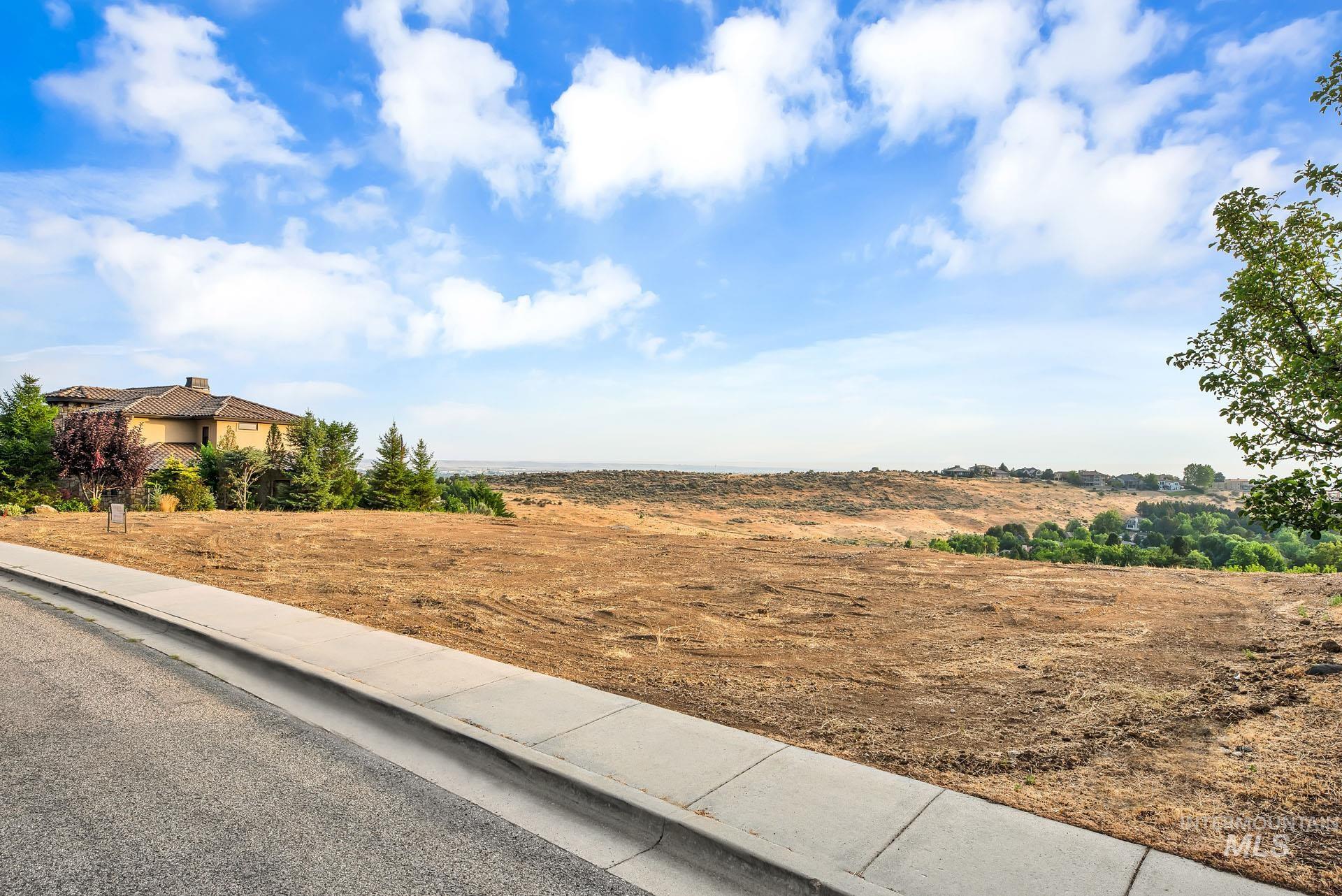 623 N Strata Via Way, Boise, Idaho 83712, 4 Bedrooms, 5 Bathrooms, Residential For Sale, Price $4,700,000, 98919005