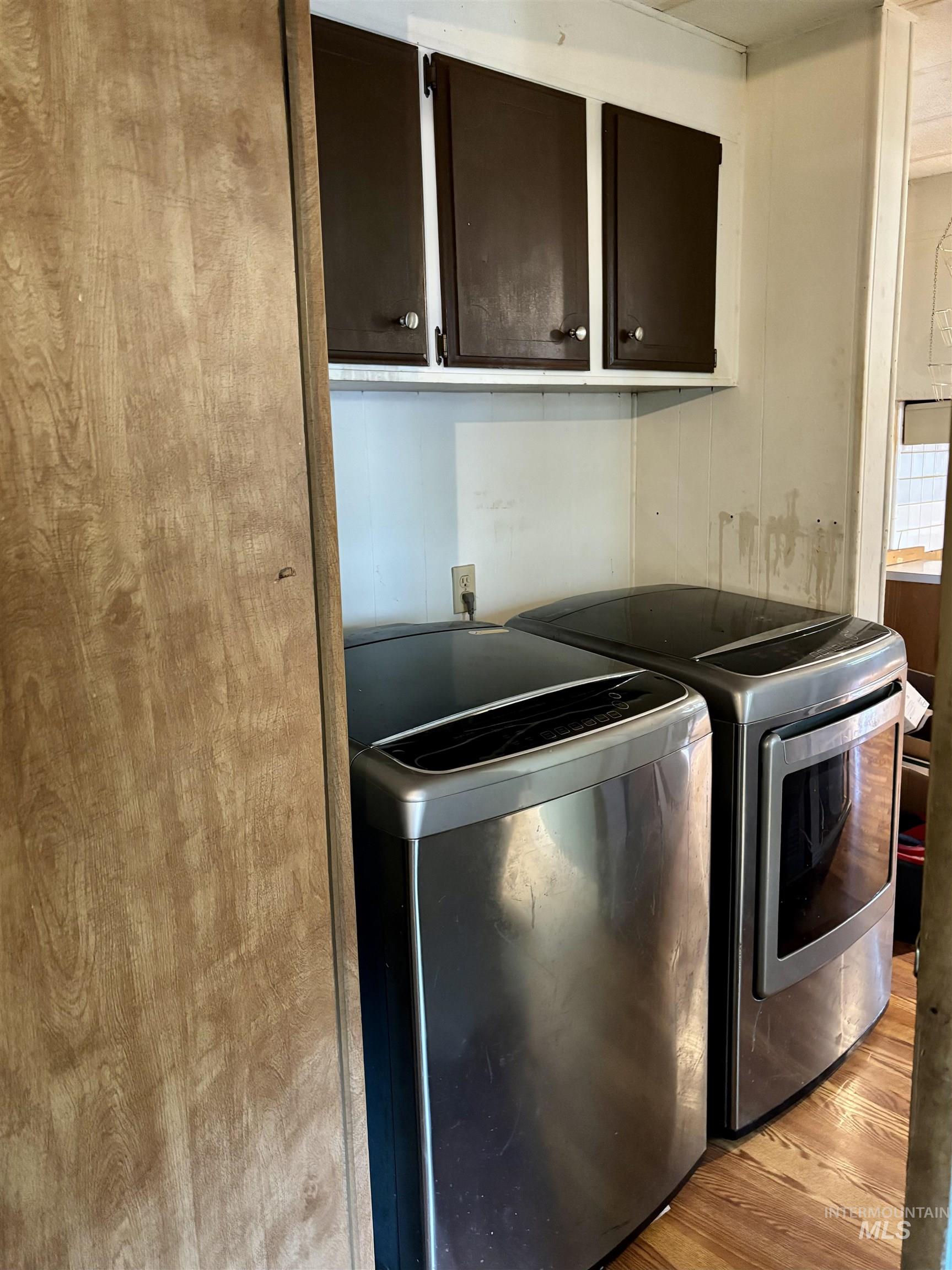 411 N Almon, Moscow, Idaho 83843, 3 Bedrooms, 2 Bathrooms, Residential For Sale, Price $30,000, 98919012