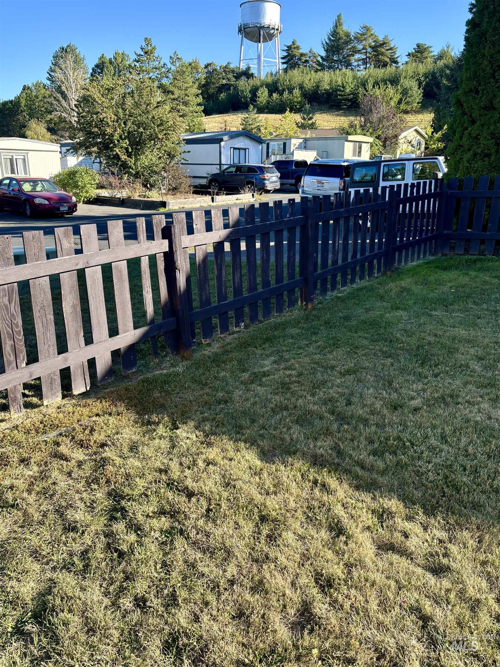 411 N Almon, Moscow, Idaho 83843, 3 Bedrooms, 2 Bathrooms, Residential For Sale, Price $30,000, 98919012