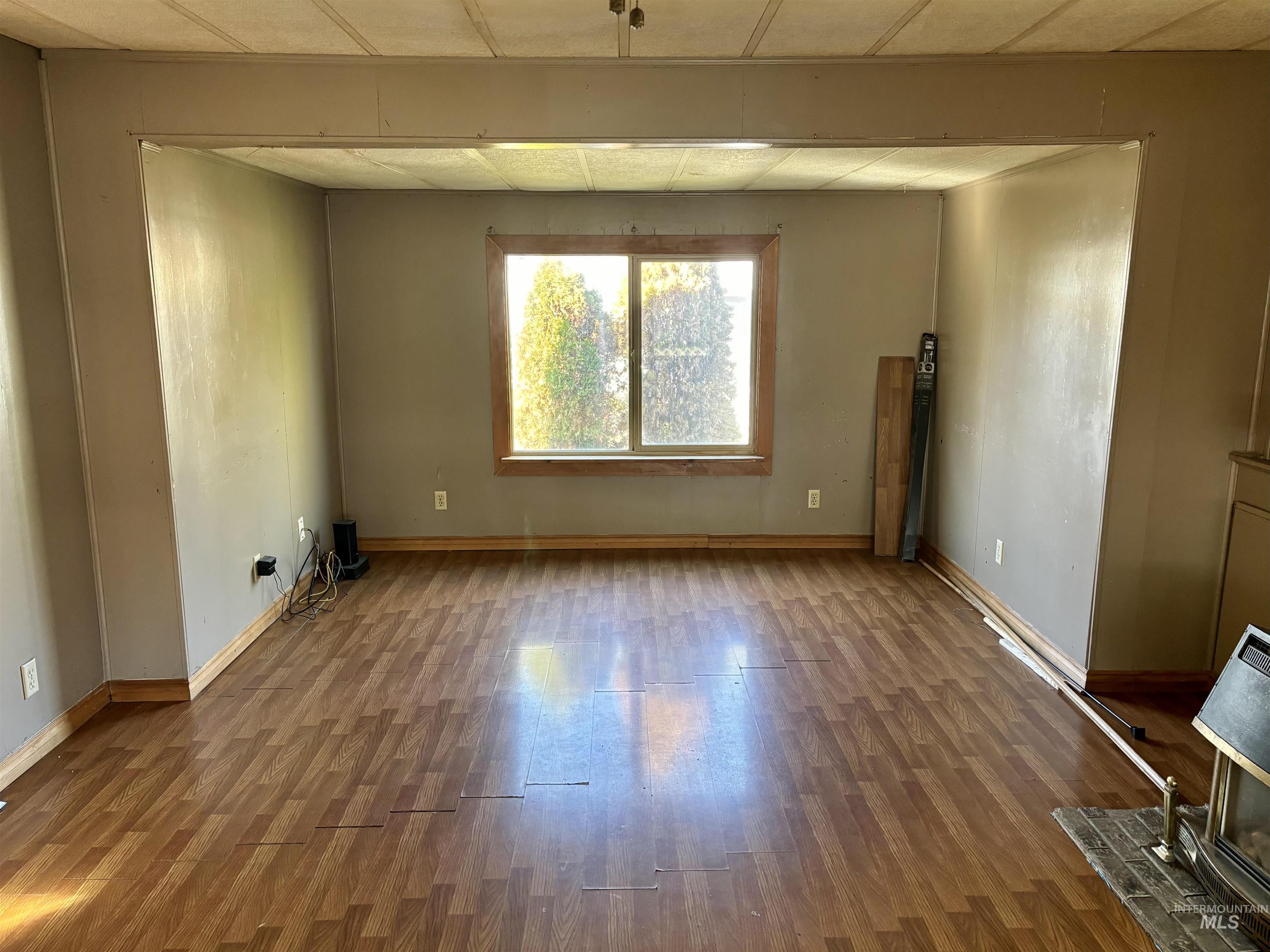 411 N Almon, Moscow, Idaho 83843, 3 Bedrooms, 2 Bathrooms, Residential For Sale, Price $30,000, 98919012