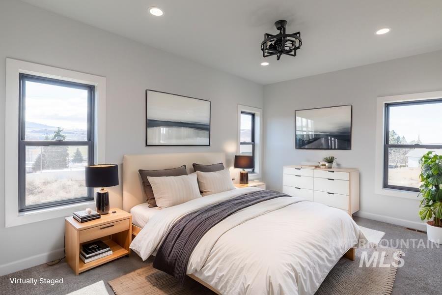 1989 Sunnyside, Moscow, Idaho 83843, 3 Bedrooms, 2 Bathrooms, Residential For Sale, Price $599,999, 98919046