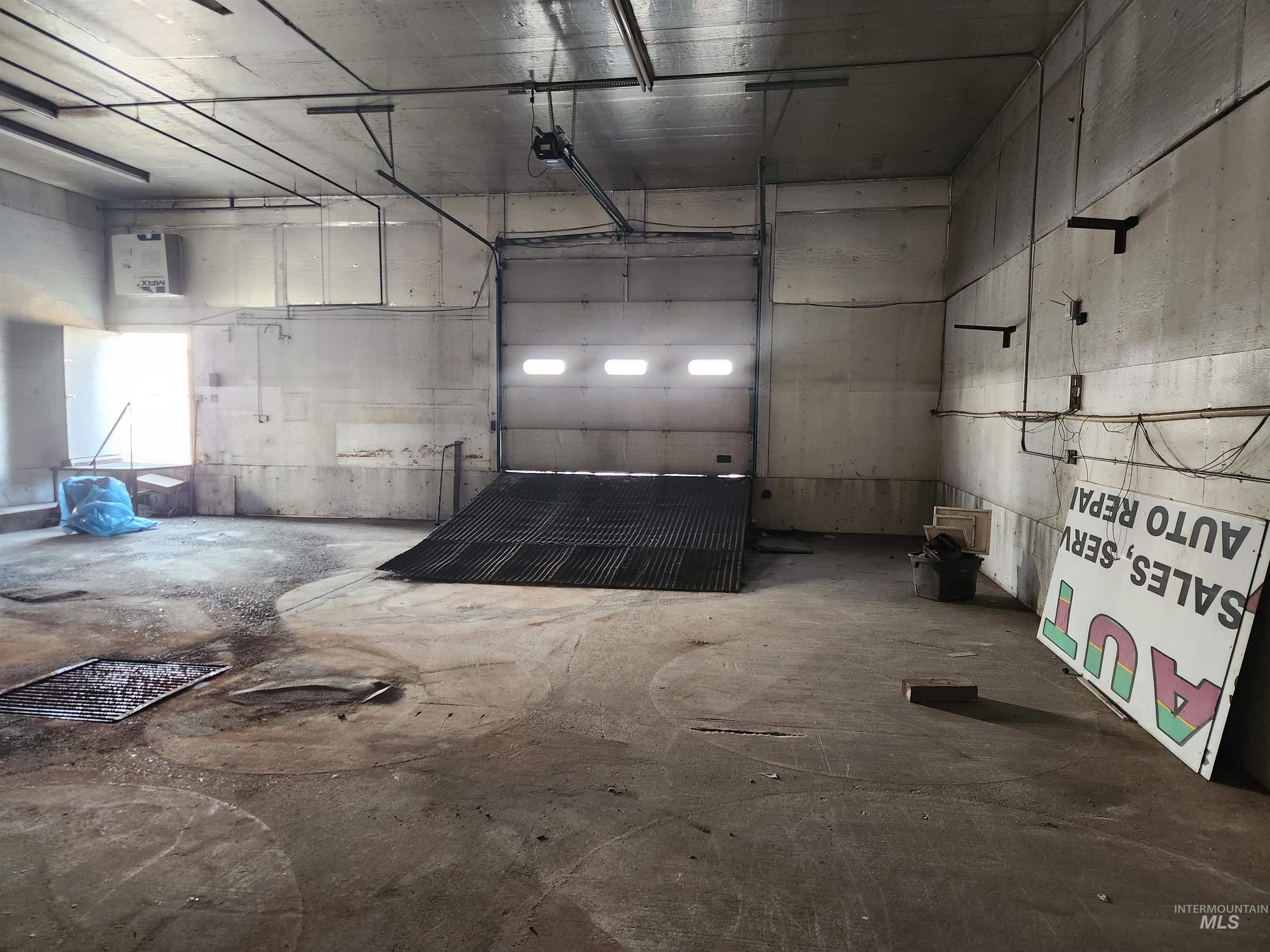 150 Overland Ave, Burley, Idaho 83318-1021, Business/Commercial For Sale, Price $73,200, 98919072