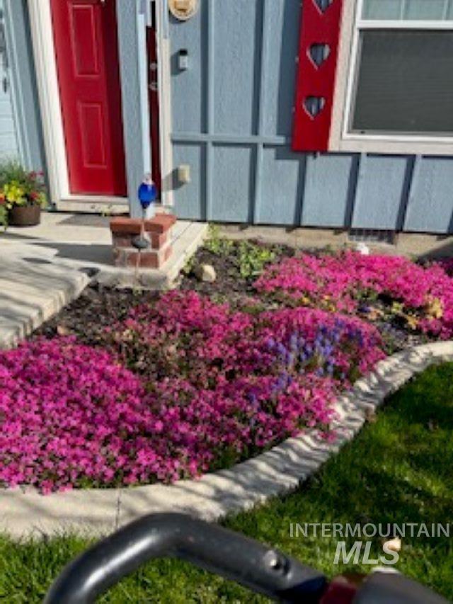 652 W Archerfield, Meridian, Idaho 83646, 3 Bedrooms, 2 Bathrooms, Residential For Sale, Price $479,999, 98919223