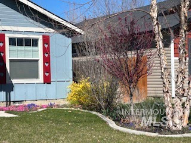 652 W Archerfield, Meridian, Idaho 83646, 3 Bedrooms, 2 Bathrooms, Residential For Sale, Price $496,500,MLS 98919223