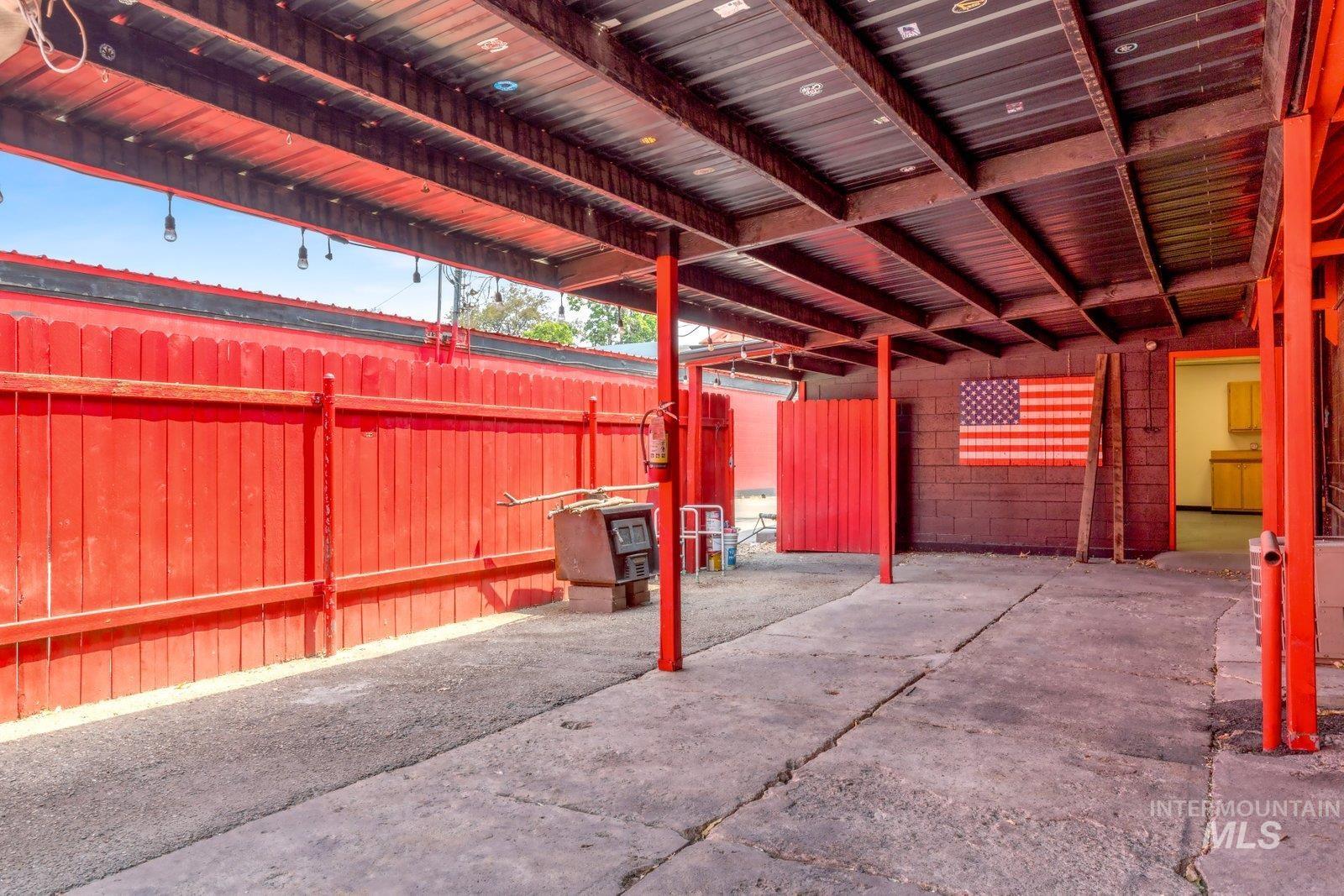 410 N Kimball Ave, Caldwell, Idaho 83605, 3 Bedrooms, Business/Commercial For Sale, Price $599,000,MLS 98919286