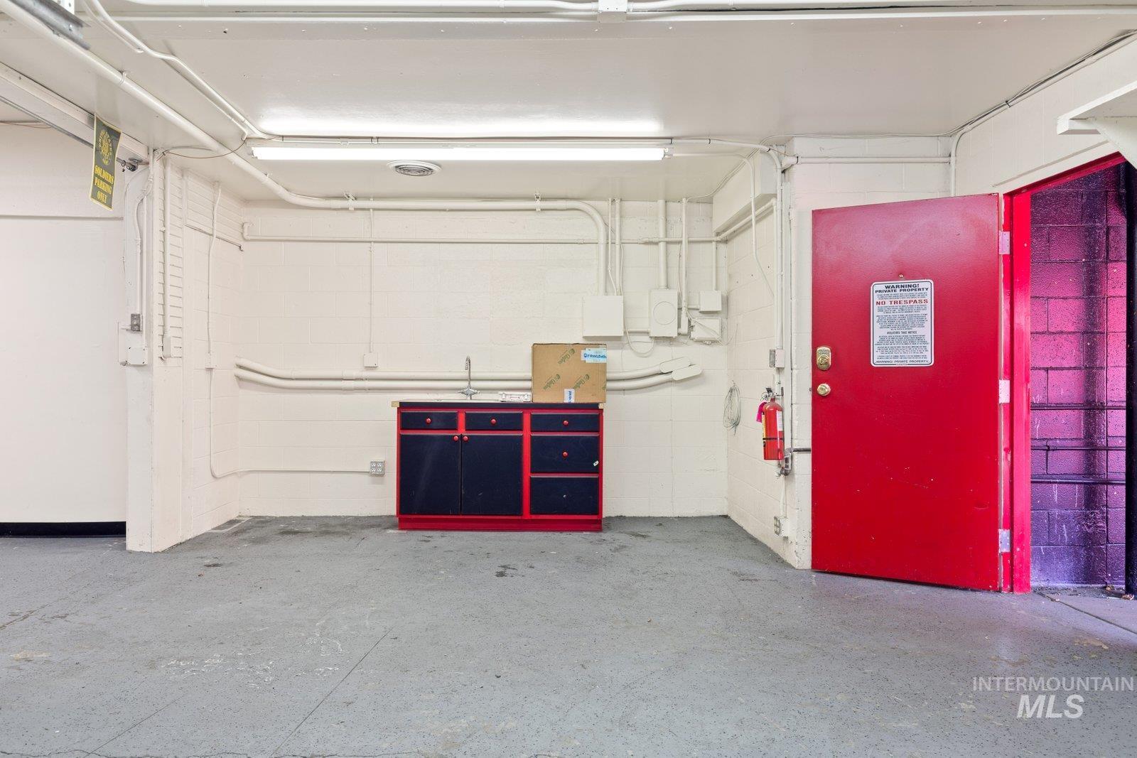 410 N Kimball Ave, Caldwell, Idaho 83605, 3 Bedrooms, Business/Commercial For Sale, Price $599,000,MLS 98919286