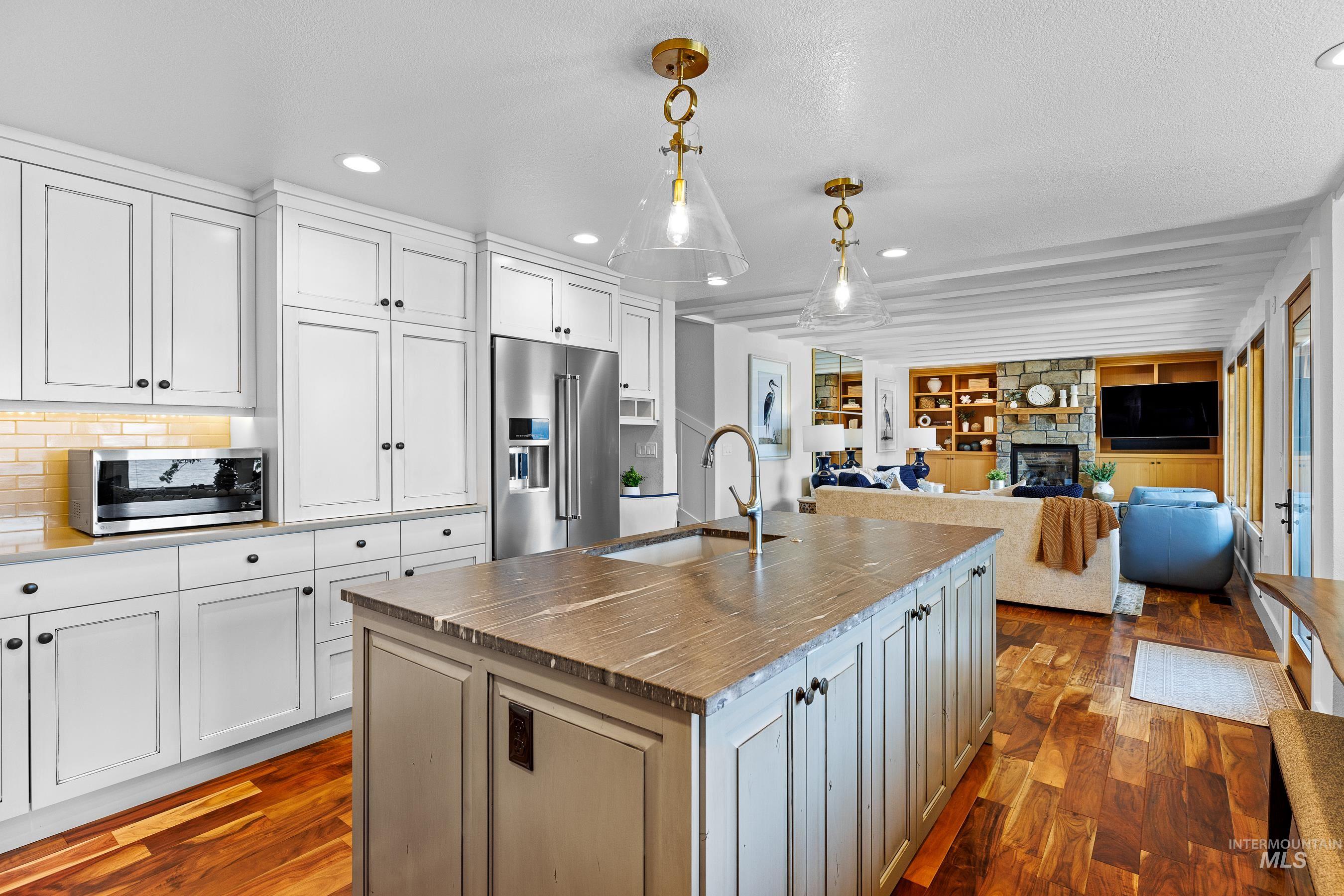 1624 E Lake, McCall, Idaho 83638, 4 Bedrooms, 4 Bathrooms, Residential For Sale, Price $6,400,000, 98919669