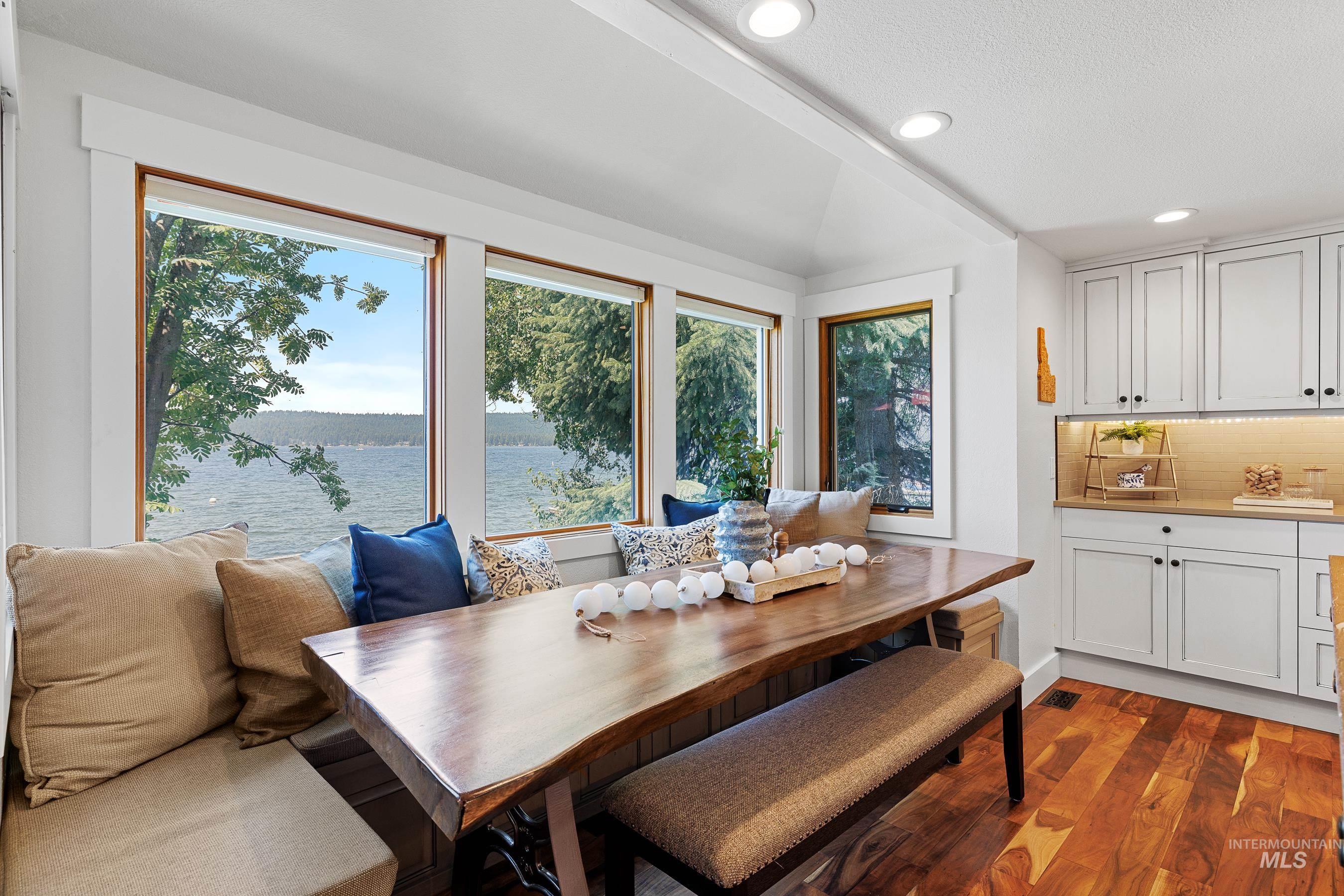 1624 E Lake, McCall, Idaho 83638, 4 Bedrooms, 4 Bathrooms, Residential For Sale, Price $6,400,000, 98919669