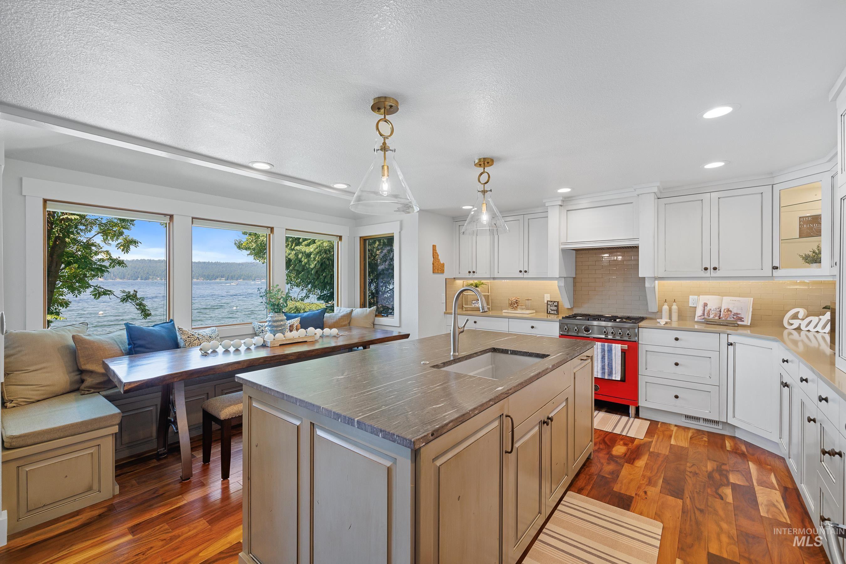 1624 E Lake, McCall, Idaho 83638, 4 Bedrooms, 4 Bathrooms, Residential For Sale, Price $6,400,000, 98919669